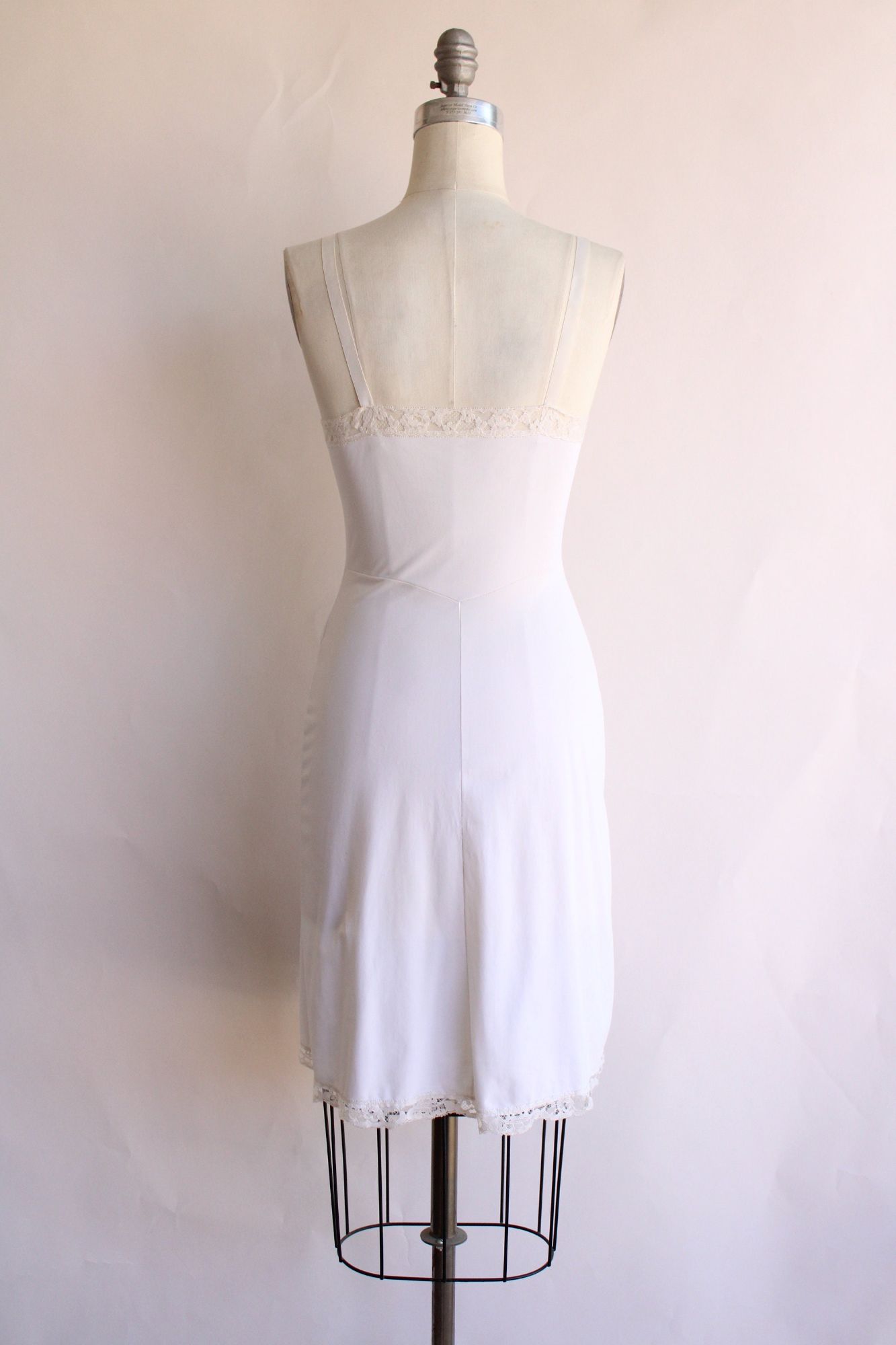 Vintage 1960s Gossard White Nylon Full Slip, Size 32 Short