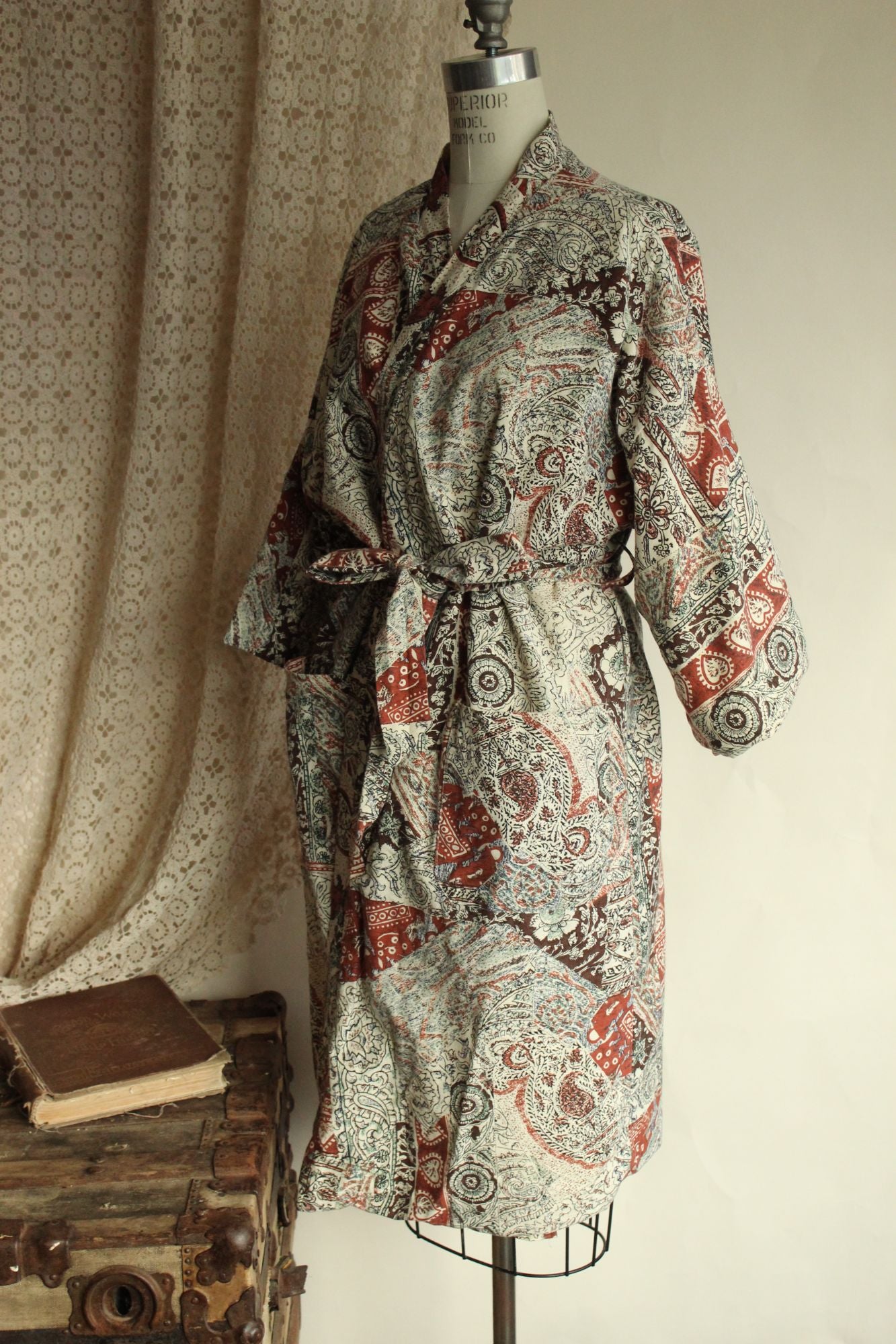 Vintage 1960s 1970s Roytex Terrycloth Robe with Pockets