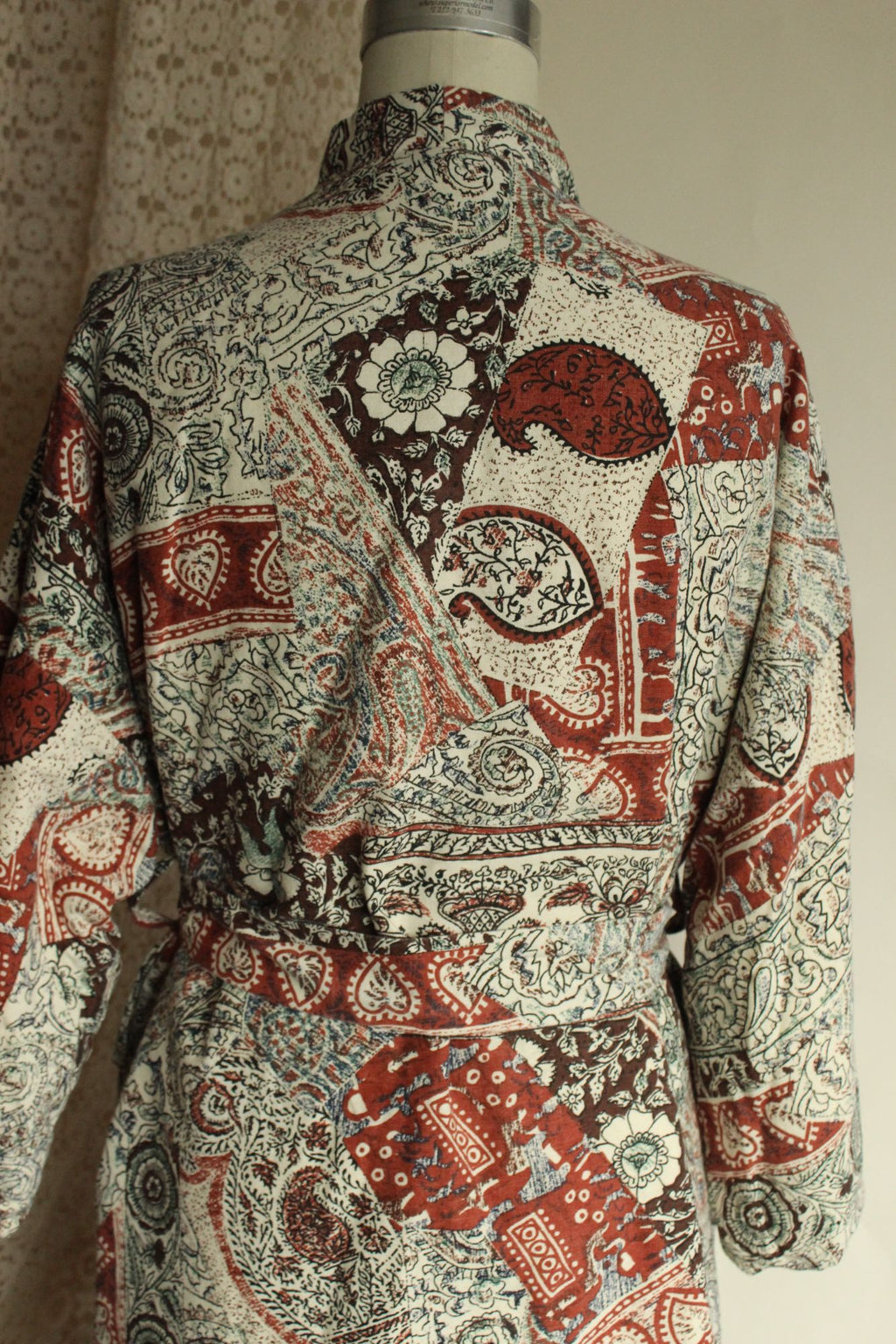 Vintage 1960s 1970s Roytex Terrycloth Robe with Pockets