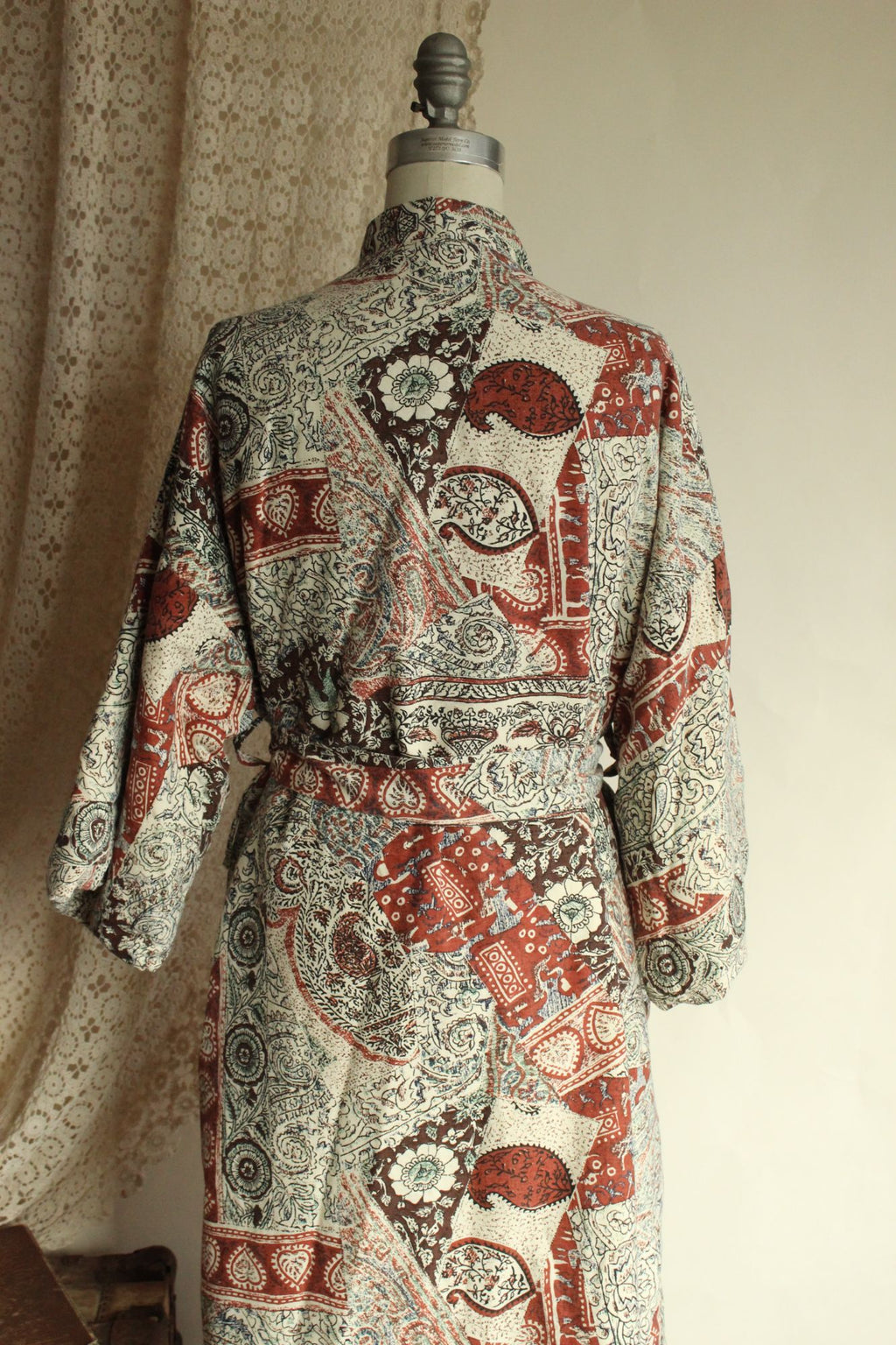 Vintage 1960s 1970s Roytex Terrycloth Robe with Pockets