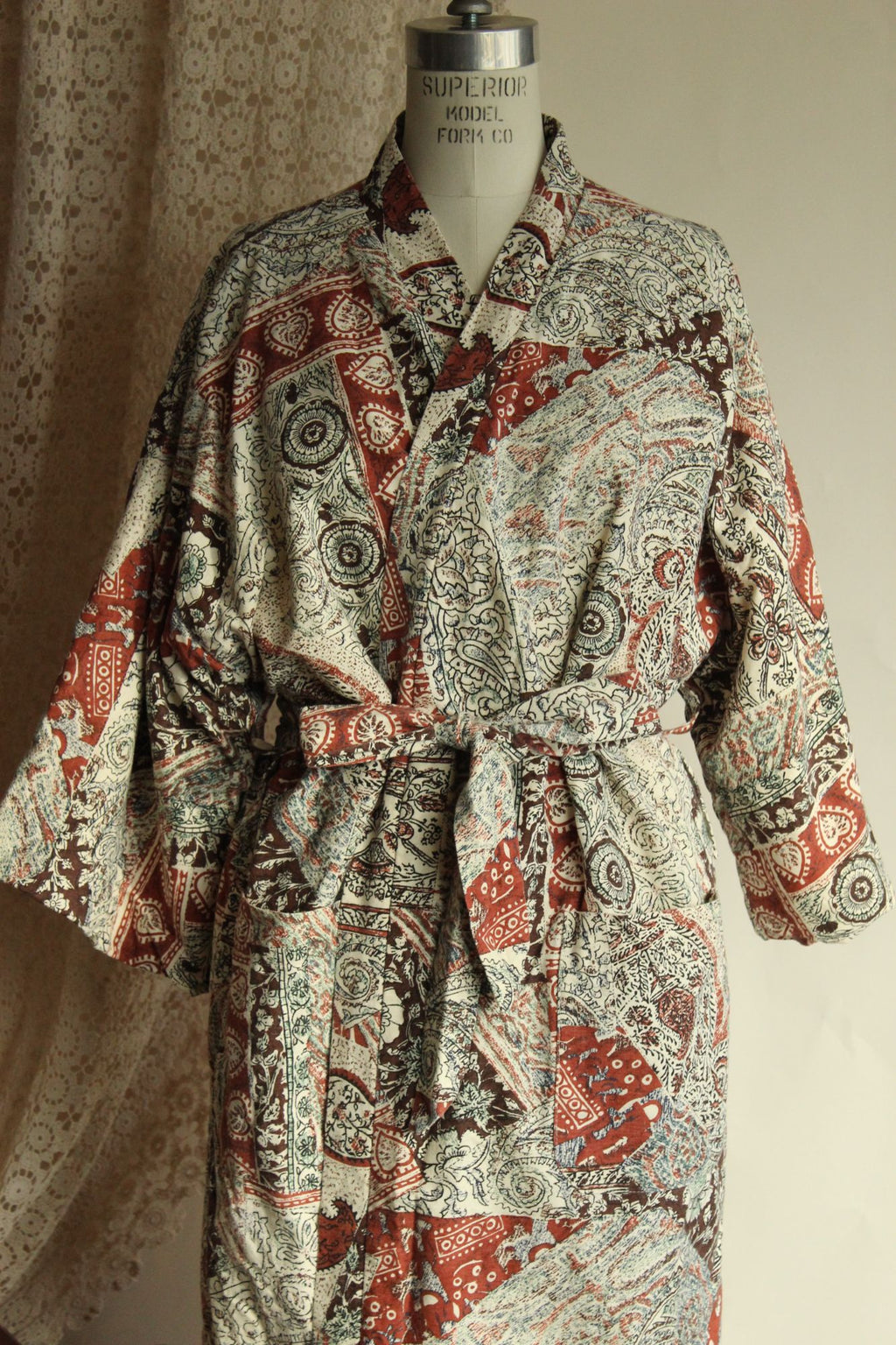 Vintage 1960s 1970s Roytex Terrycloth Robe with Pockets