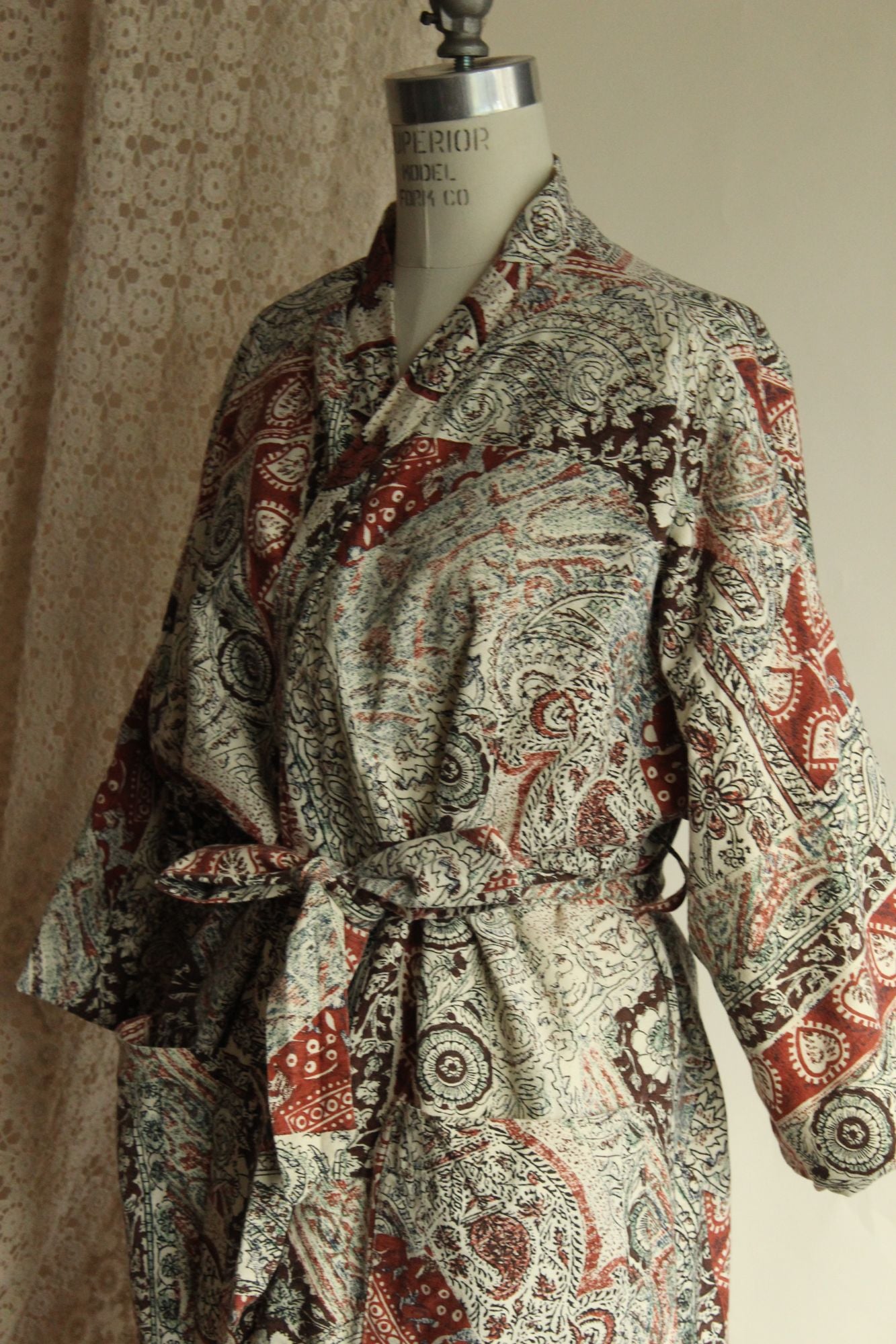 Vintage 1960s 1970s Roytex Terrycloth Robe with Pockets