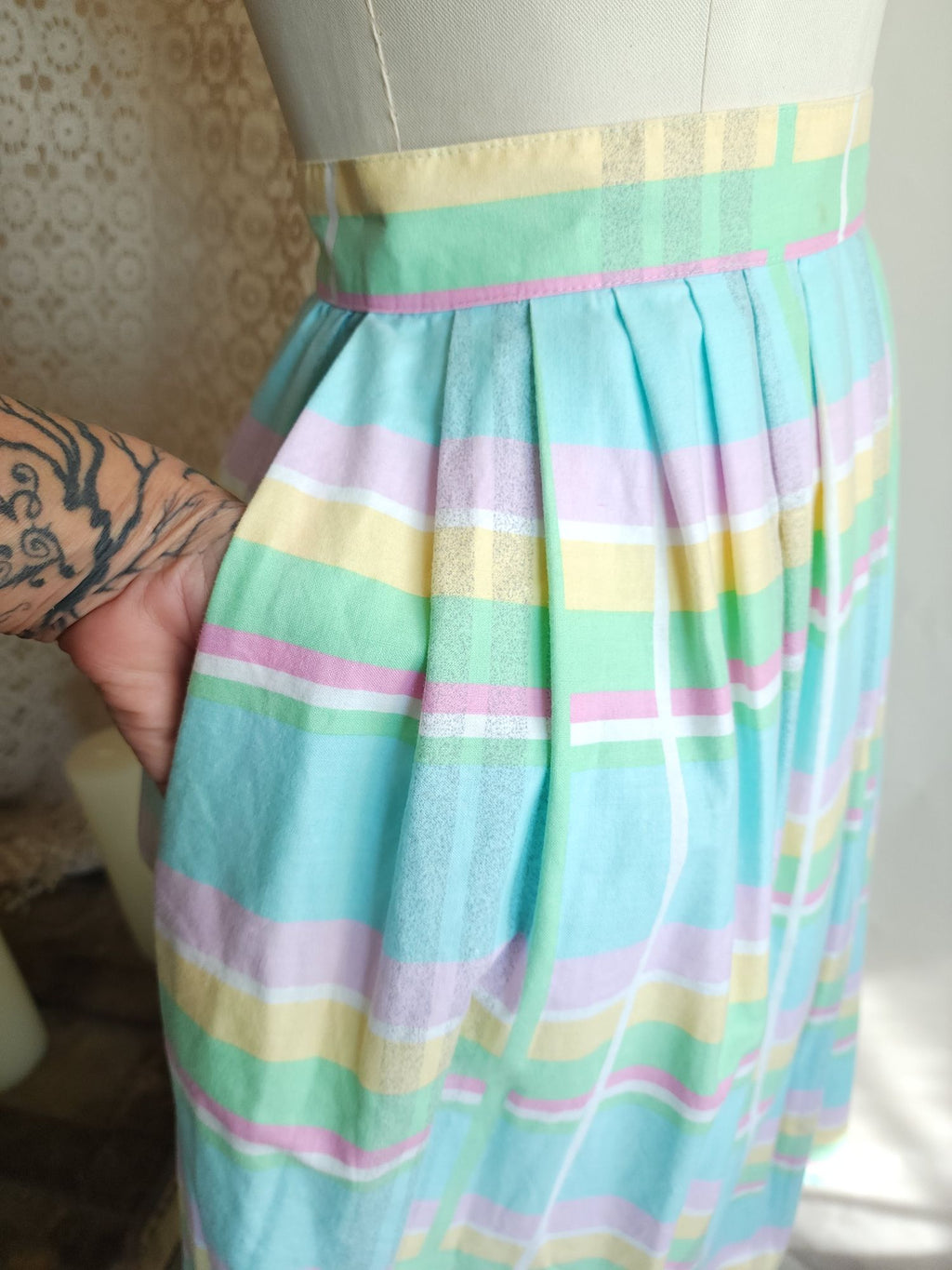 Vintage 1980s Pastel Windowpane Check Skirt With Pockets