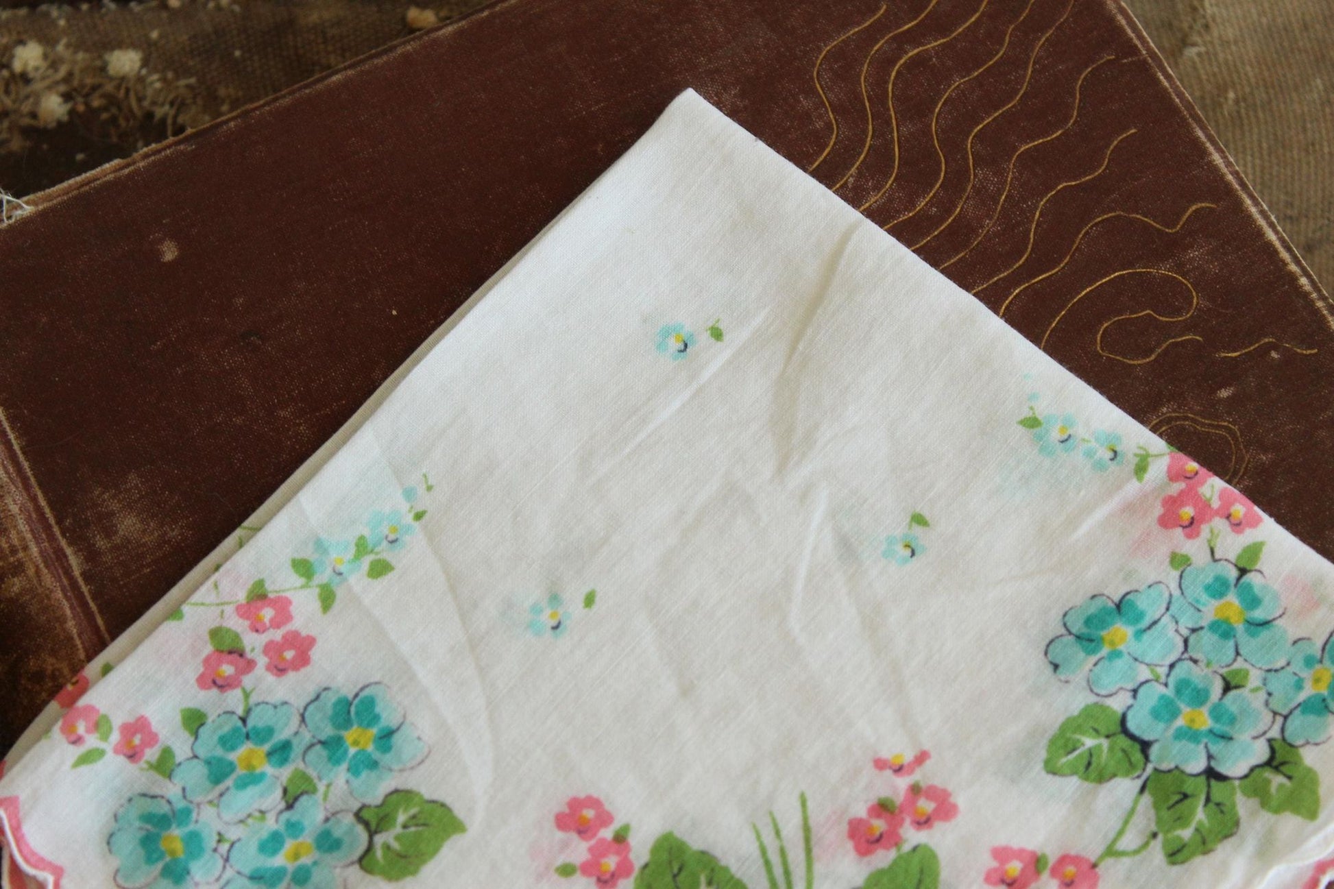 Vintage 1950s Handkerchief with Turquoise Blue Forget Me Nots
