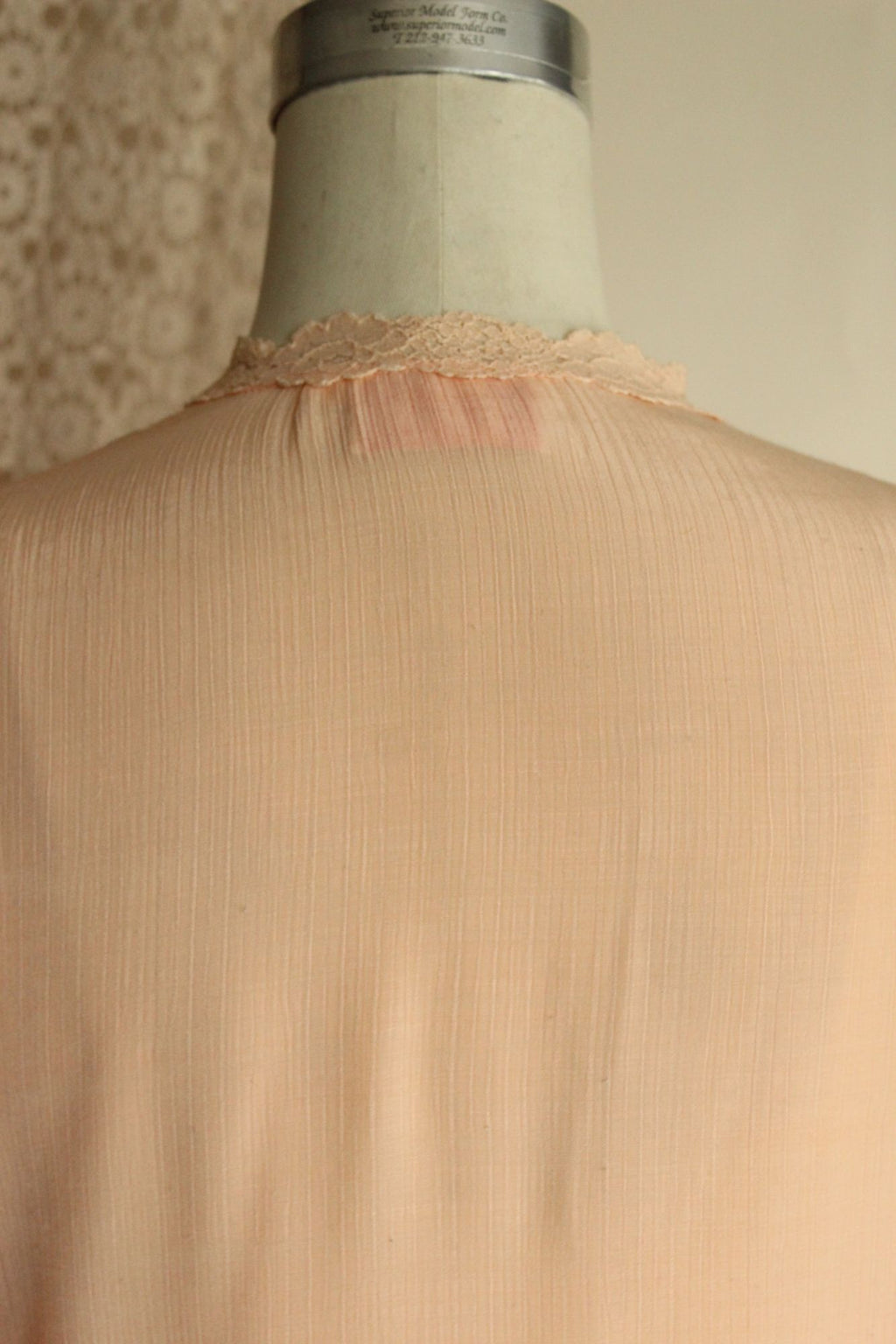 Vintage 1970s 1980s Miss Capri Peach Shirt with Lace Trim