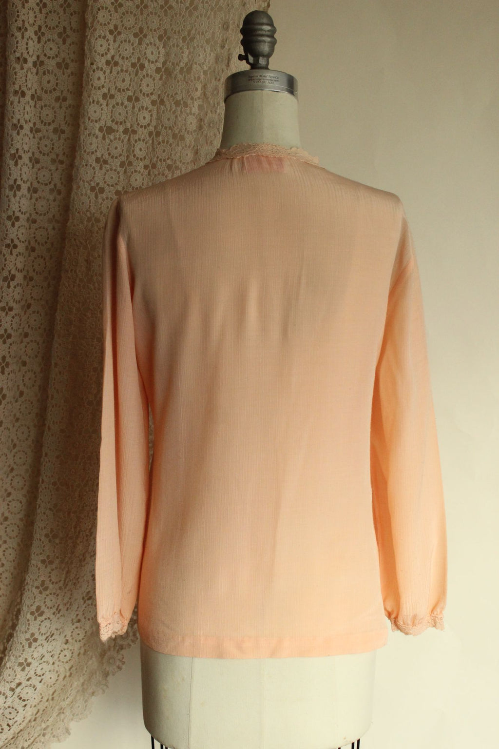 Vintage 1970s 1980s Miss Capri Peach Shirt with Lace Trim