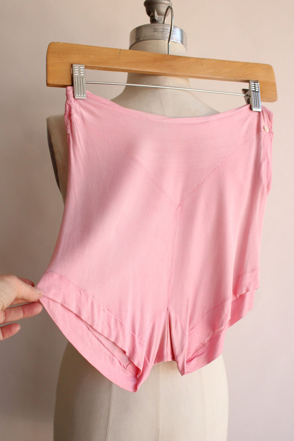 Vintage 1940s Pink Highwaisted Tap Pant