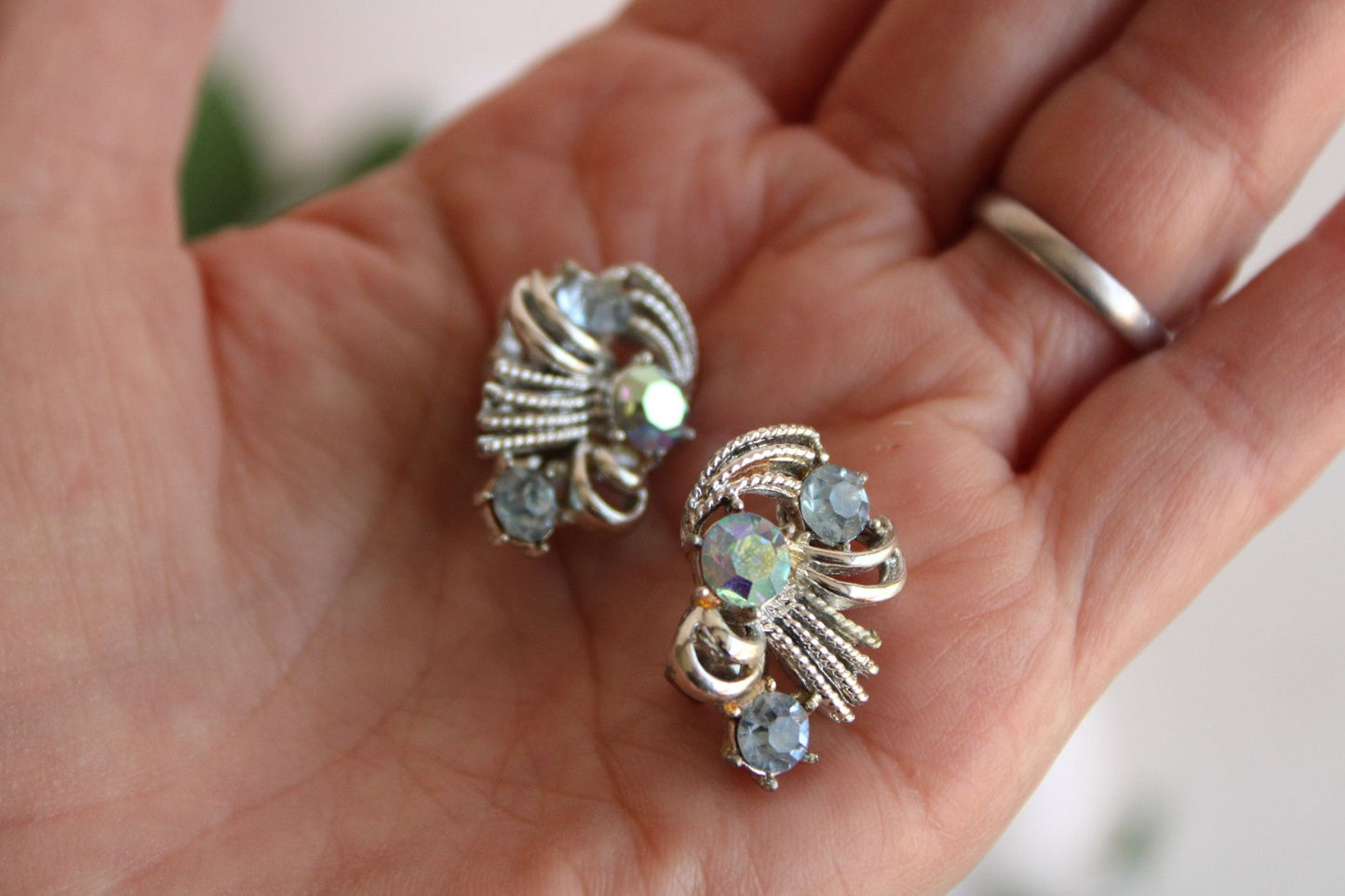 Vintage 1950s 1960s Coro Silver Tone Clip Ons With Pale Blue Rhinestone Center