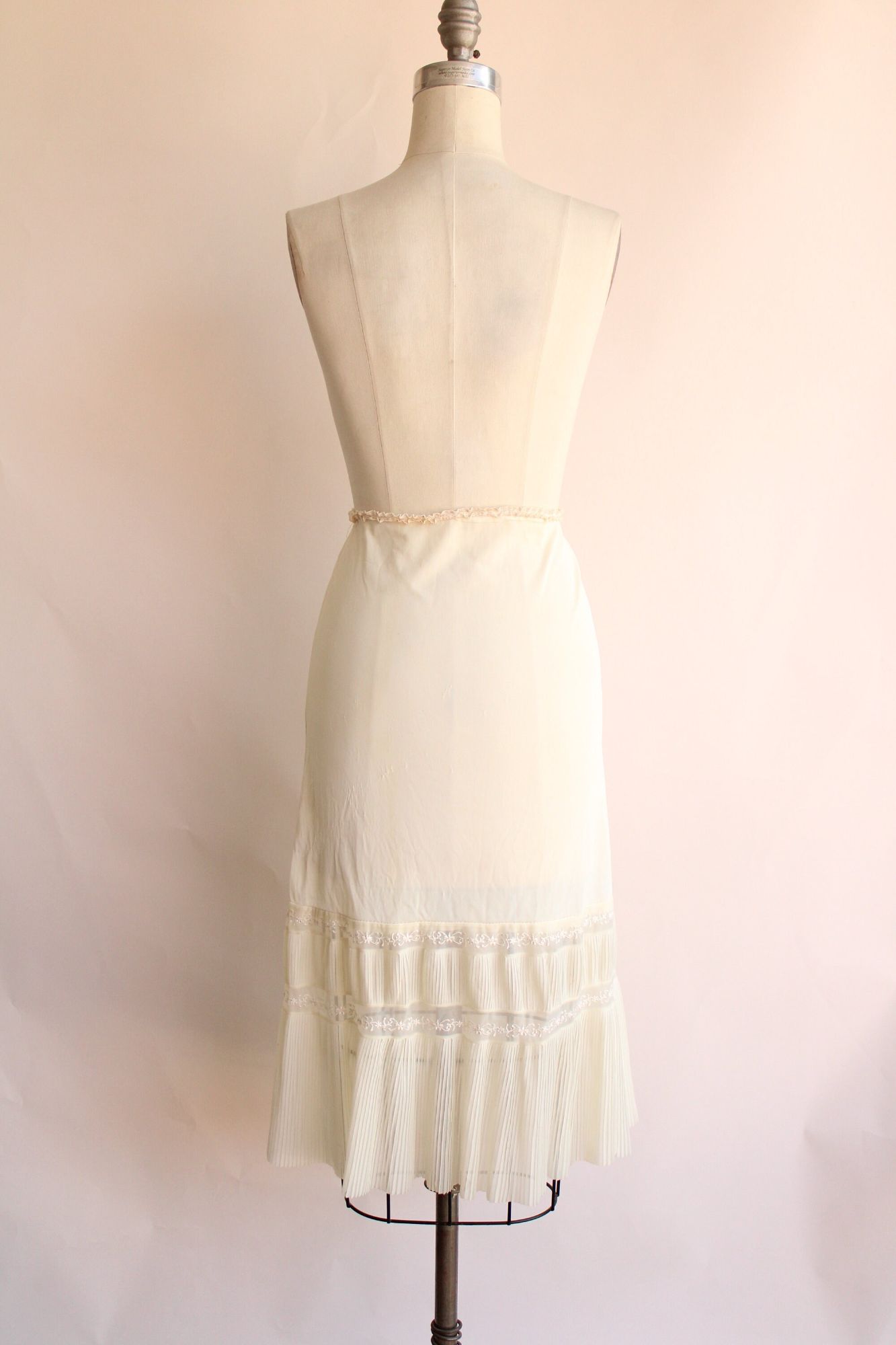 Vintage 1960s Ivory Nylon Half Slip With Lace Trim and Pleated Ruffle
