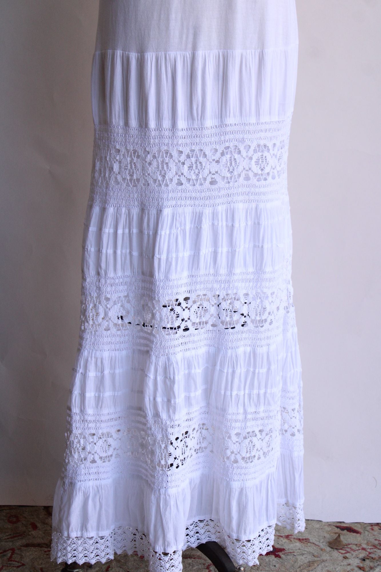 Cute Options Womens Maxi Dress, White Cotton and Lace, Size S/M