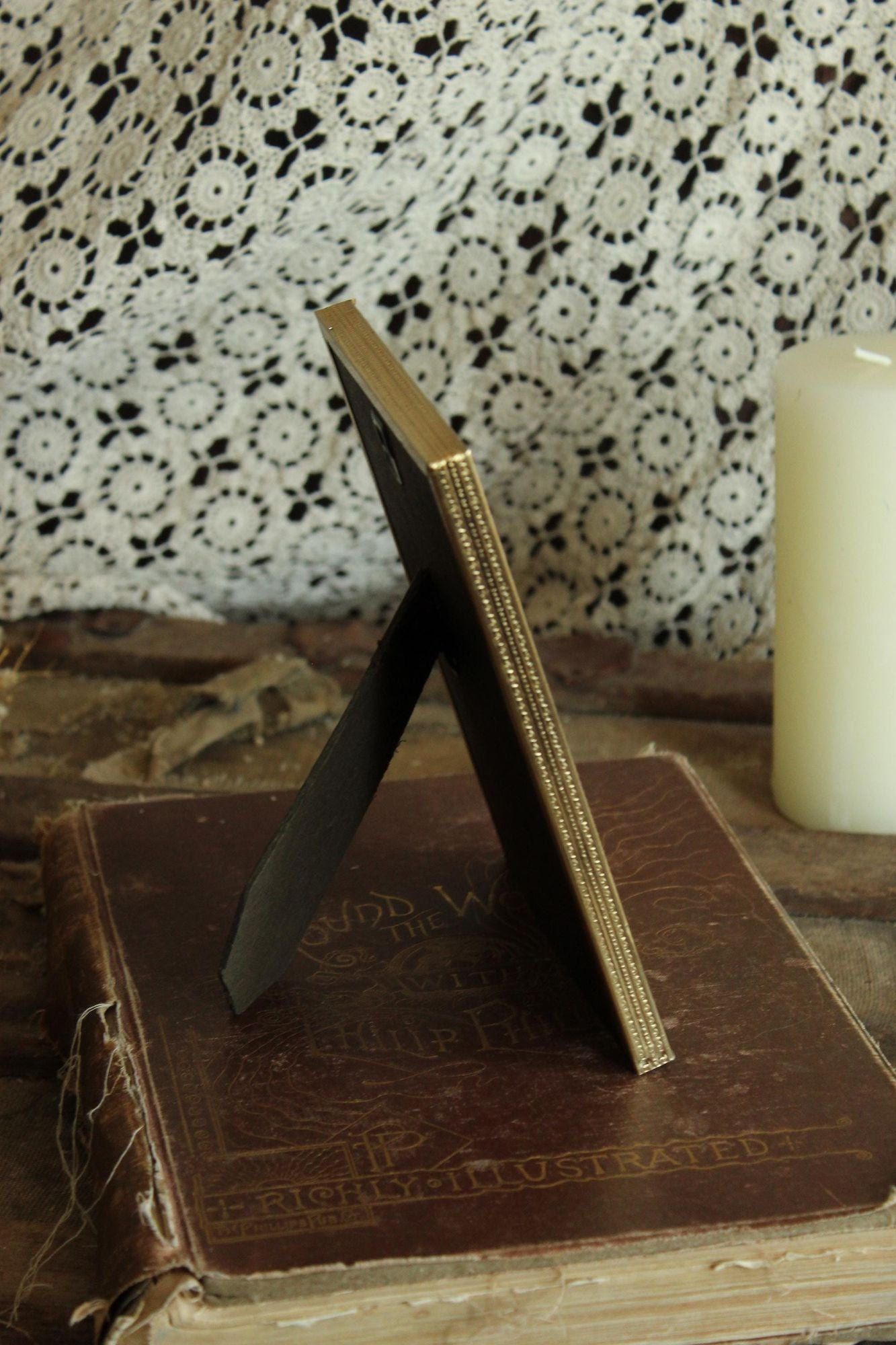 Pressed Dried Lavender in Vintage Gold Metal Frame