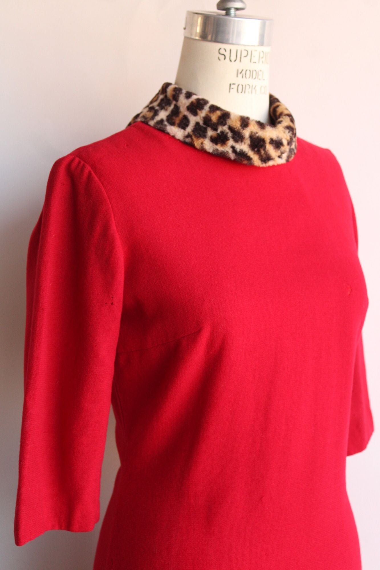 Vintage 1960s Dress in Red Wool with Leopard Print Collar
