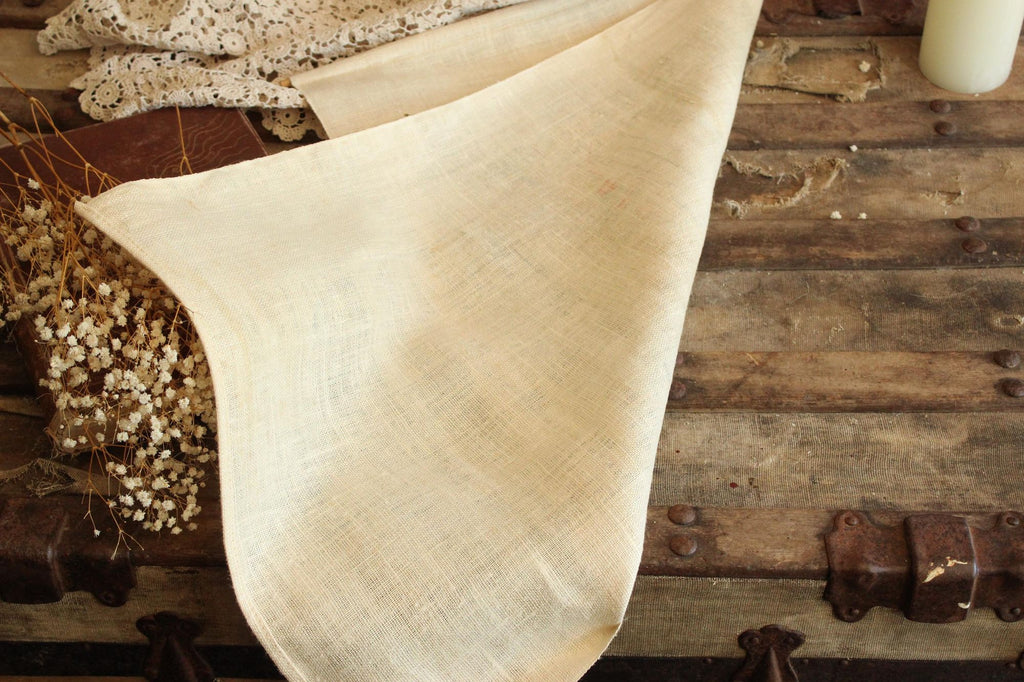 Vintage 1960s Calendar Towel, 1968 Linen Farm Barn Print with Hanging Rod