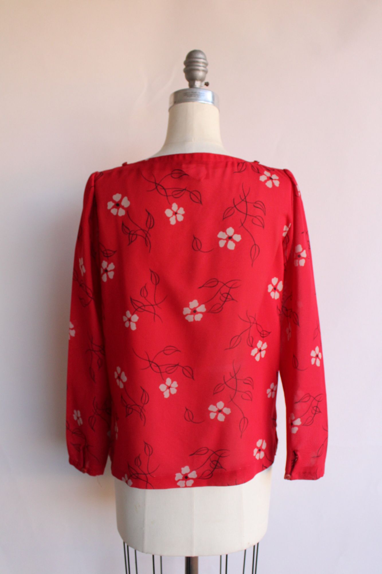 Vintage 1990s 2000s  Red and White Floral Print Blouse