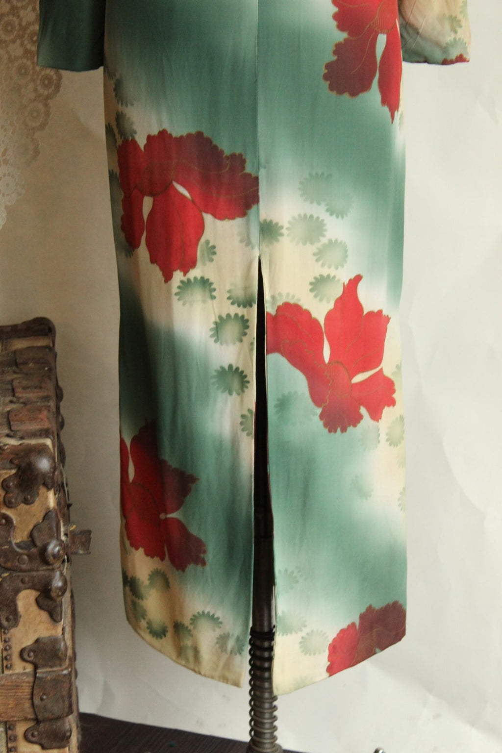 Vintage 1960s Green and Red Asian Rayon Maxidress with Iris Floral Print