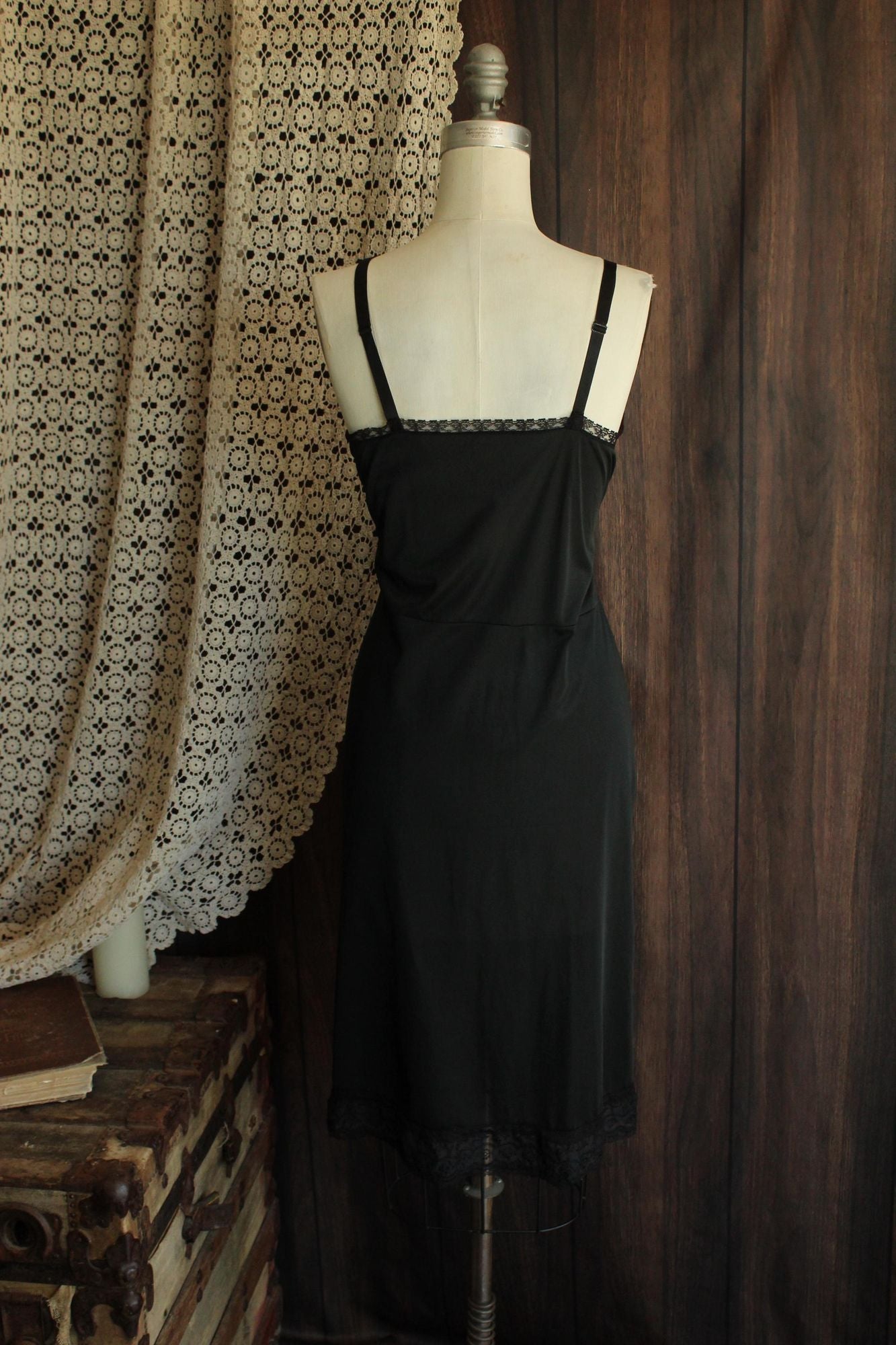 Vintage 1960s Volup Carol Brent Black Lace and Nylon Slip