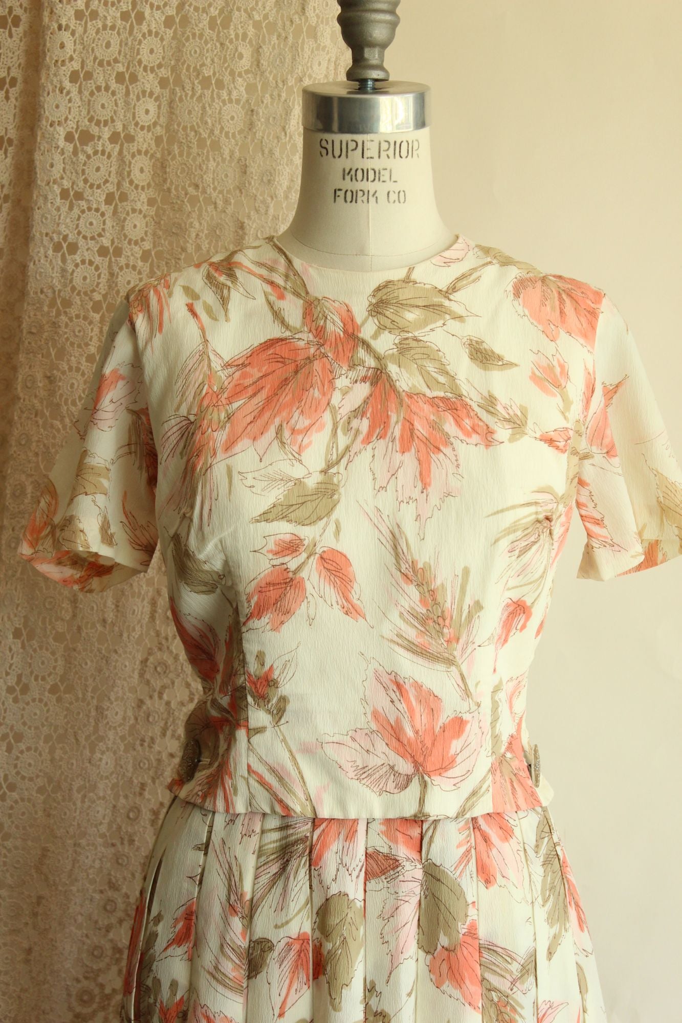 Vintage 1960s Floral Print Dress With Lucite Buttons