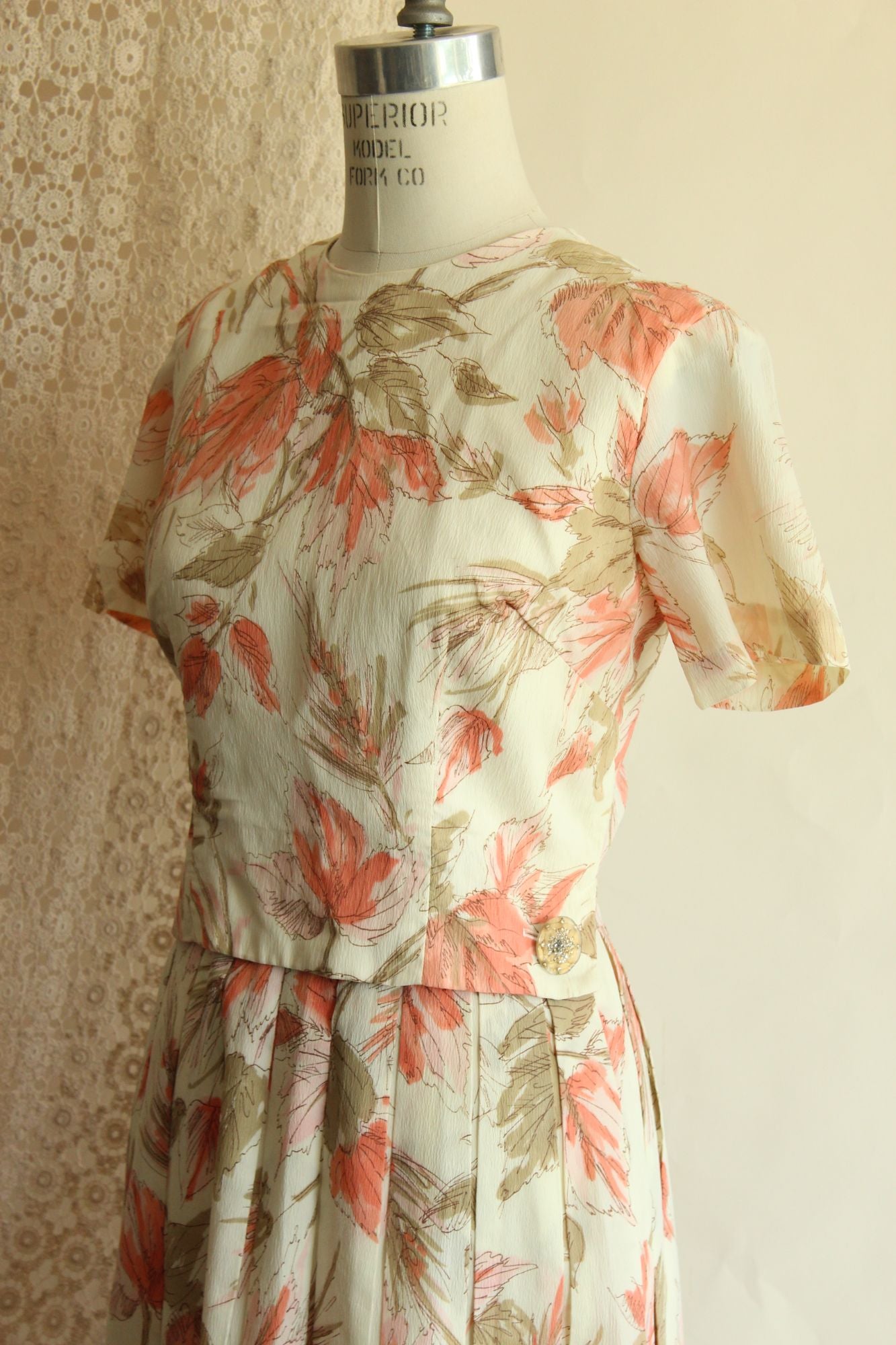 Vintage 1960s Floral Print Dress With Lucite Buttons