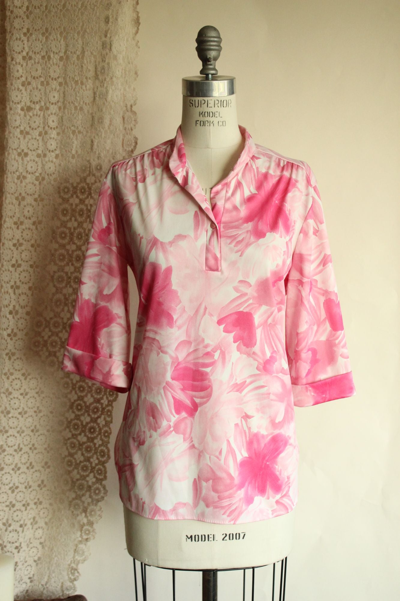 Vintage 1960s Ro-Vel Pink And White Floral Print Top