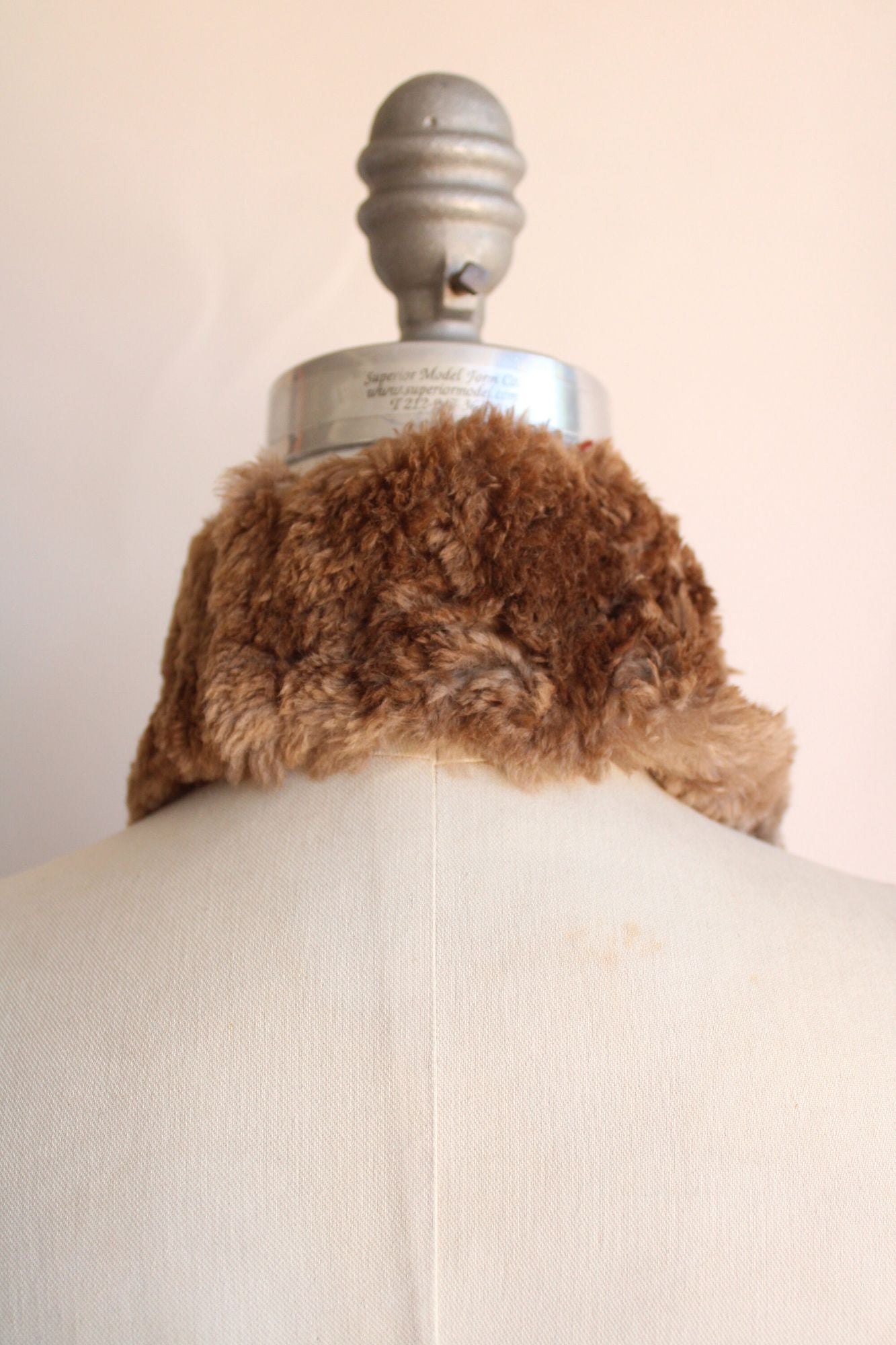 Vintage 1960s Faux Fur Jabot Collar