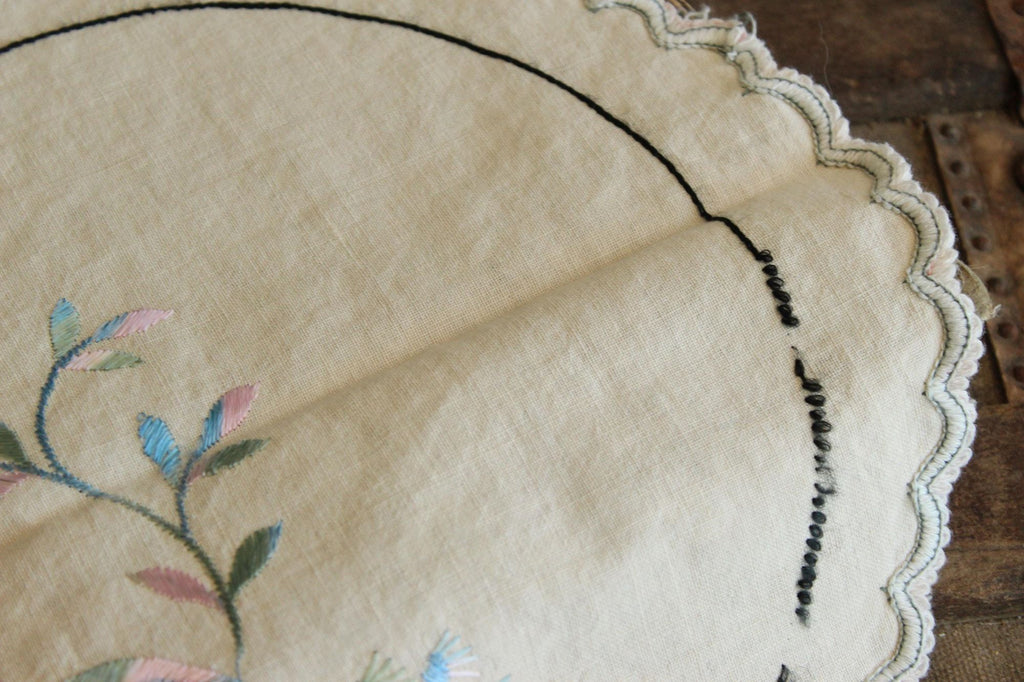 Vintage 1930s 1940s Off White Linen Doily With Peacock Embroidery