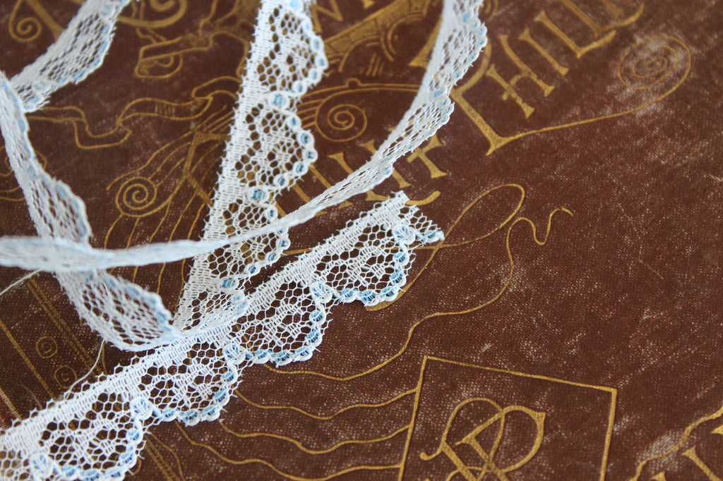Vintage Lace Trim, White and Blue,  7/16" wide 2 yards