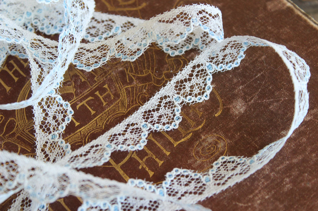 Vintage Lace Trim, White and Blue,  7/16" wide 2 yards