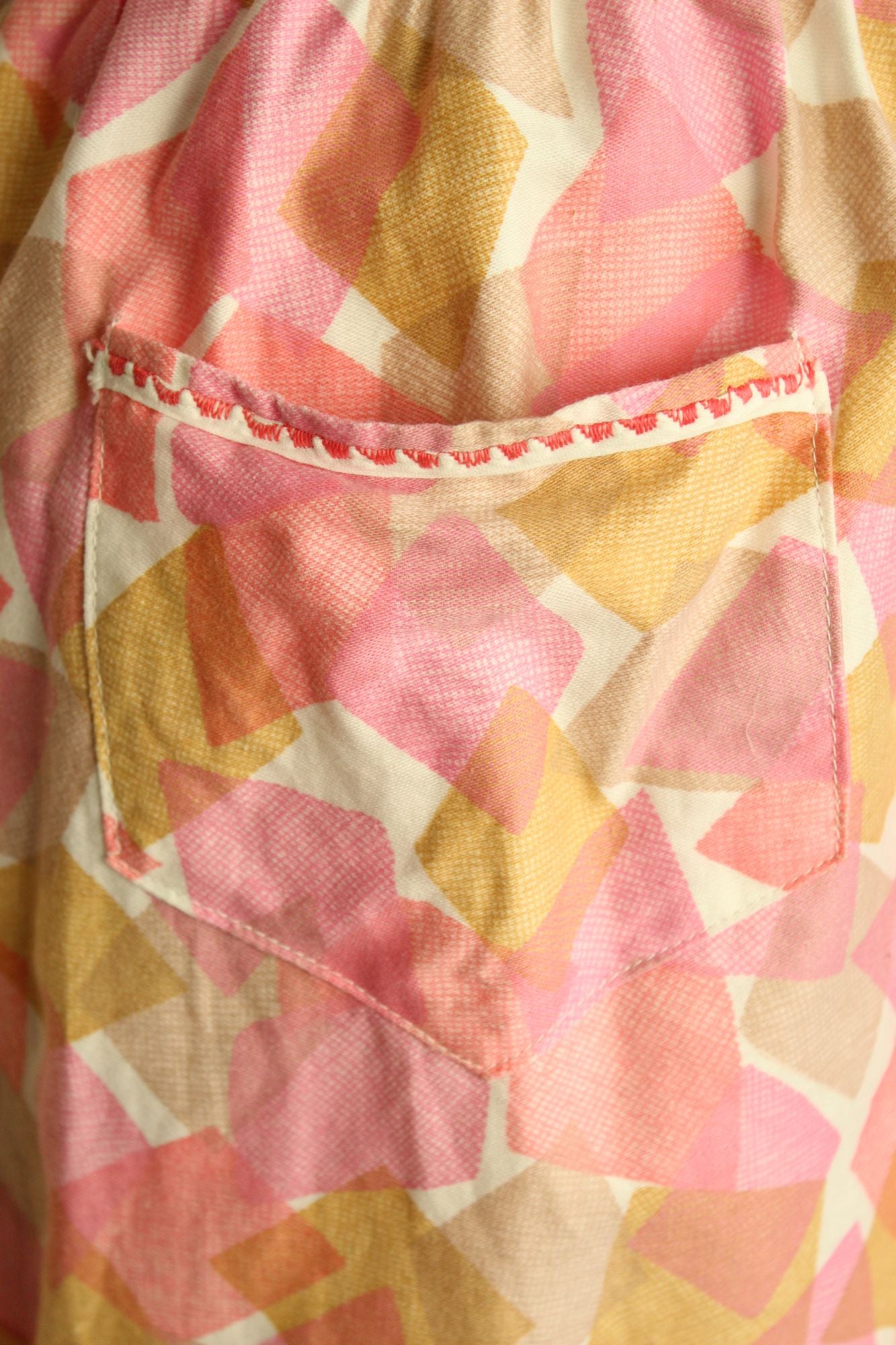 Vintage 1960s Pink and Yellow Geometric Print Cotton Half Apron