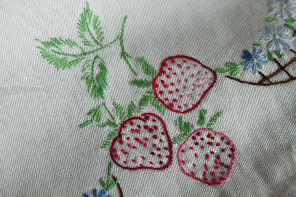 Vintage 1940s 1950s Table Runner with Embroidered Fruit Basket and Flowers
