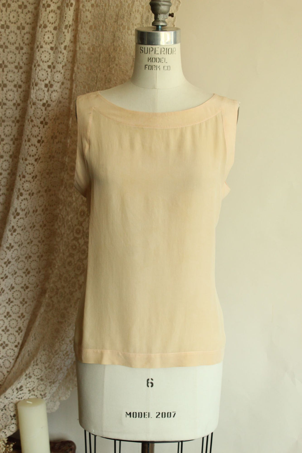 Vintage 1990s Ivory Silk Sleeveless Blouse
