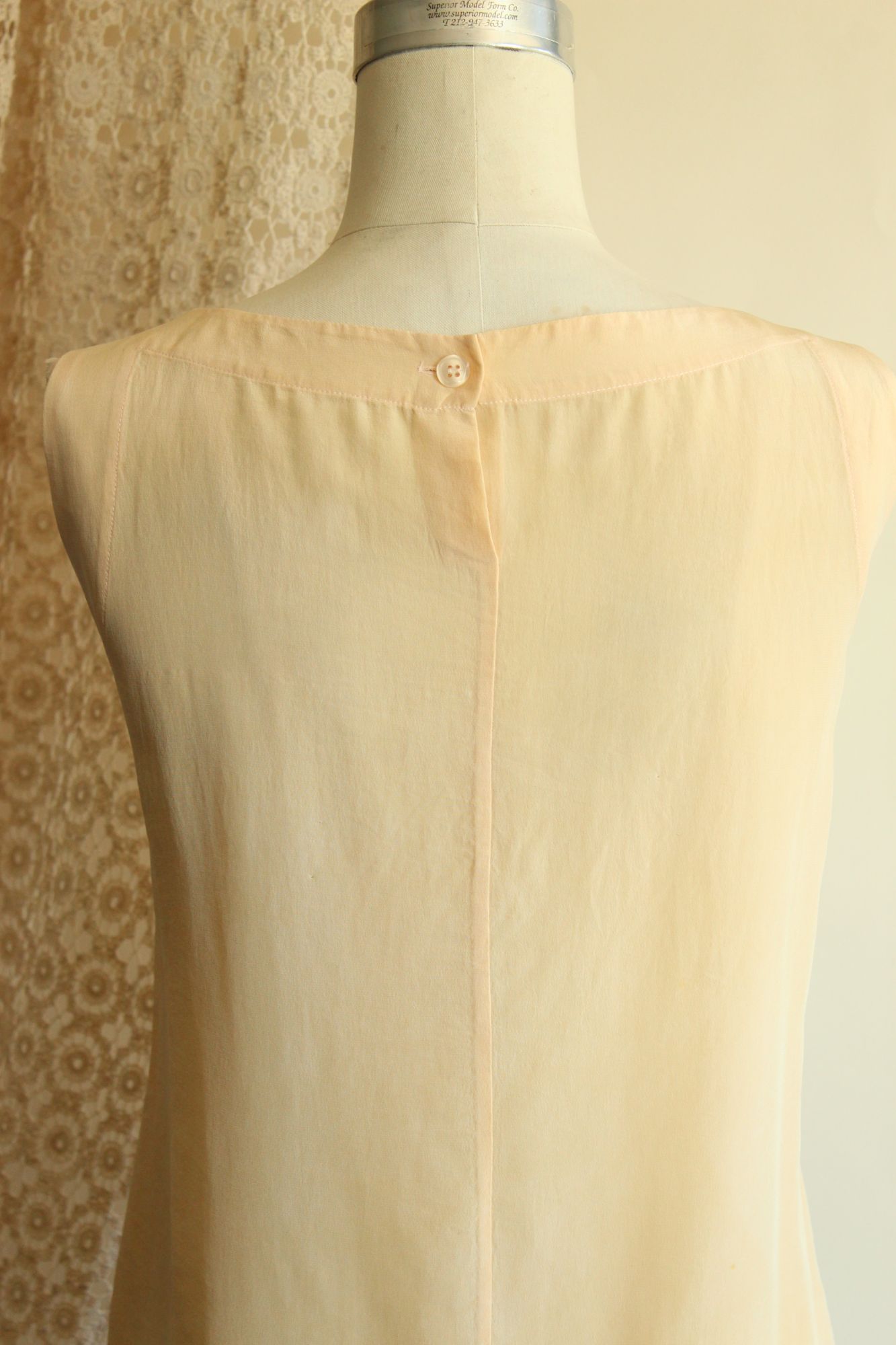 Vintage 1990s Ivory Silk Sleeveless Blouse