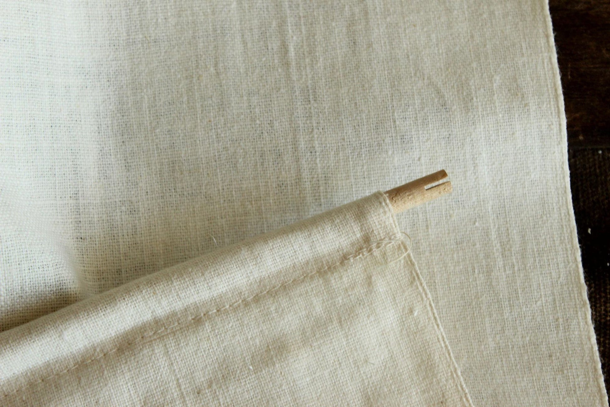 Vintage 1970s Calendar Towel, 1890 Linen Victorian Print with Hanging Rod