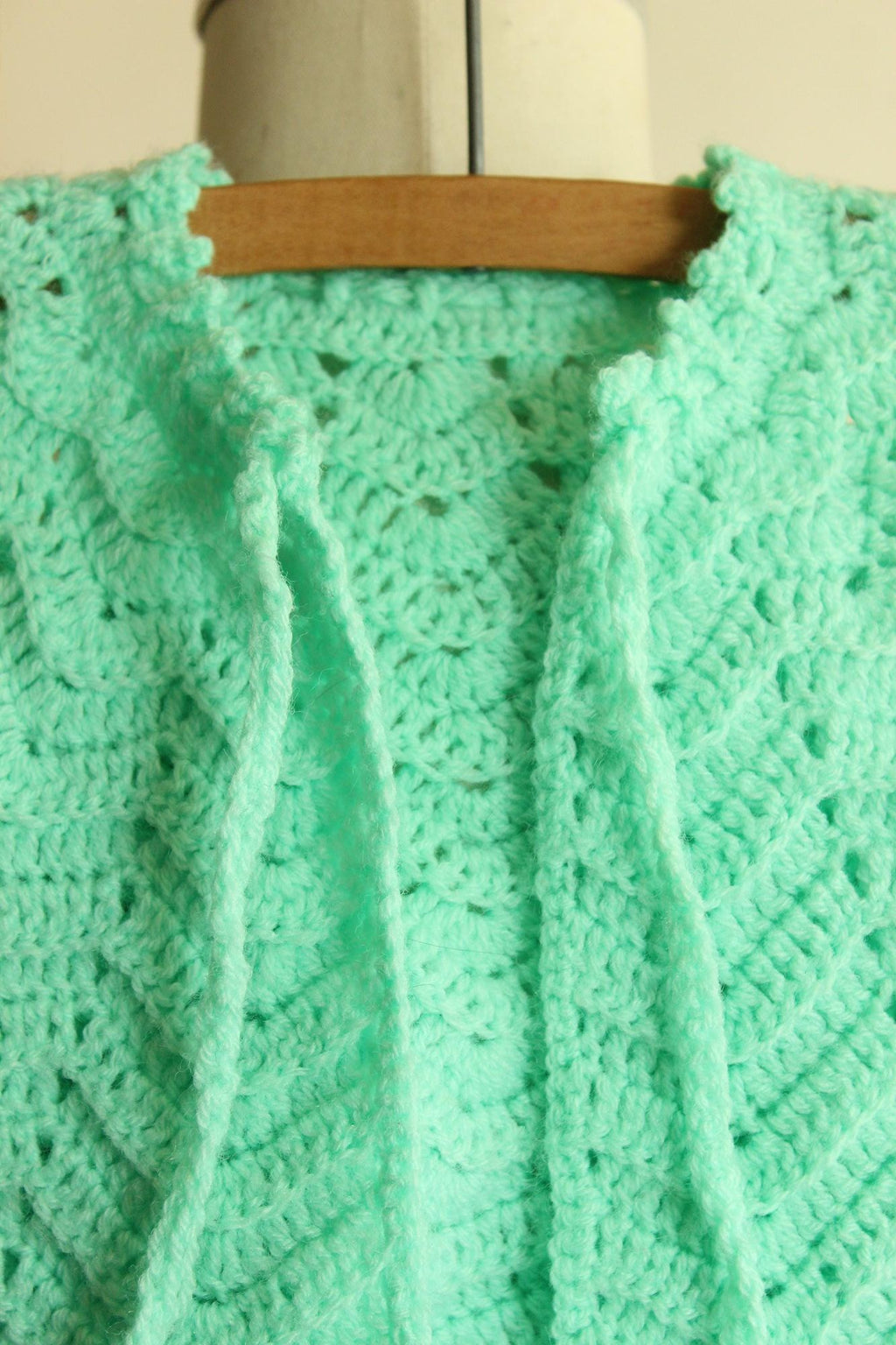 Vintage 1950s Mint Green Knit Baby Cardigan with Tie Neck