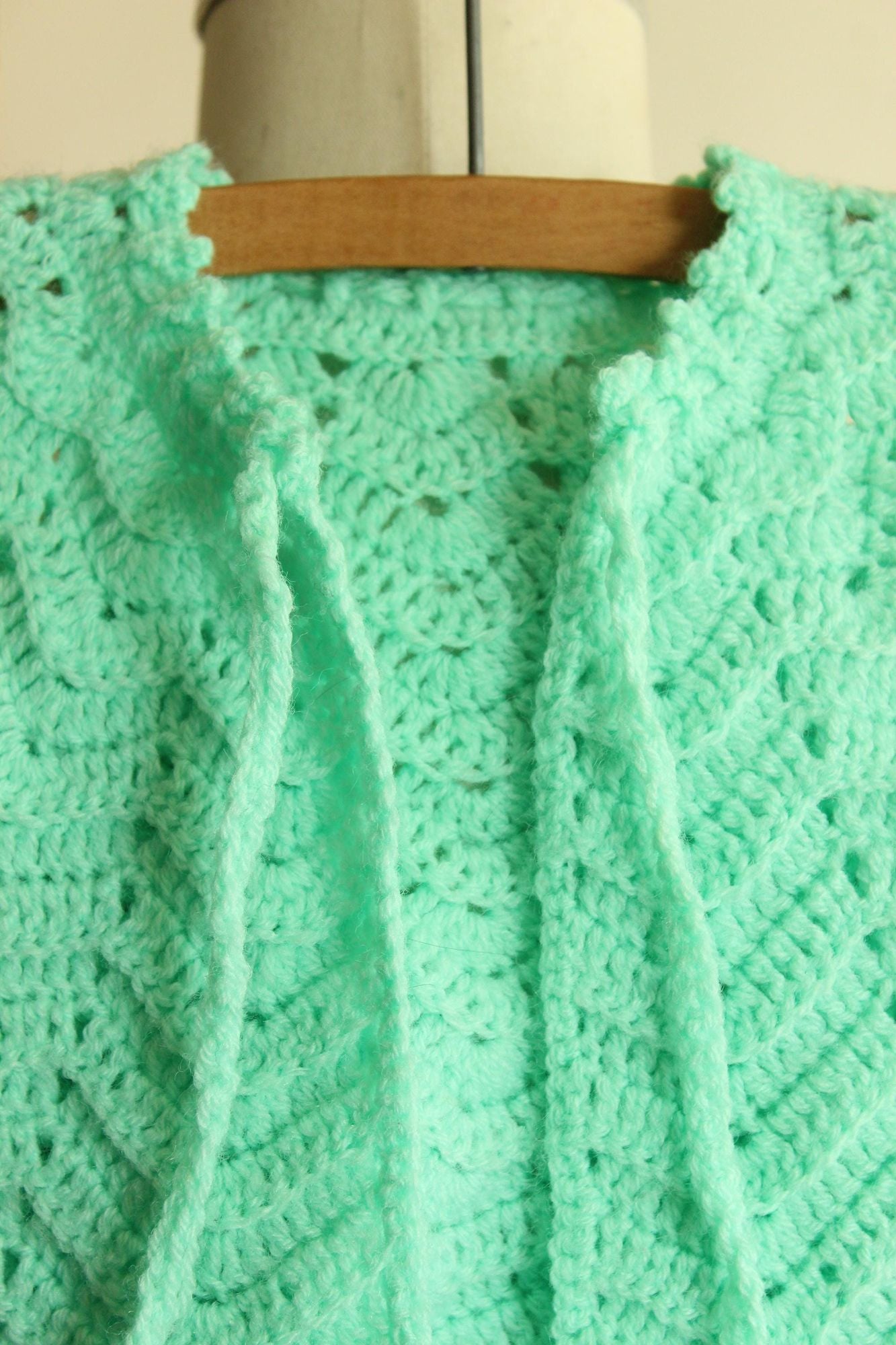 Vintage 1950s Mint Green Knit Baby Cardigan with Tie Neck