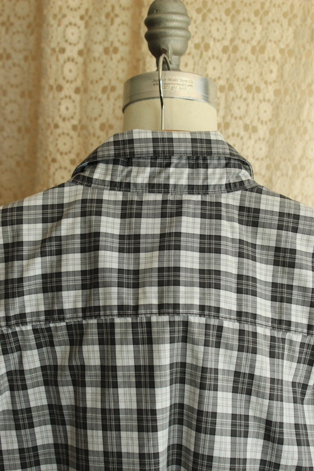Mens Volcom Plaid Shirt, Size Large, Short Sleeve Button Down, Skate Surf