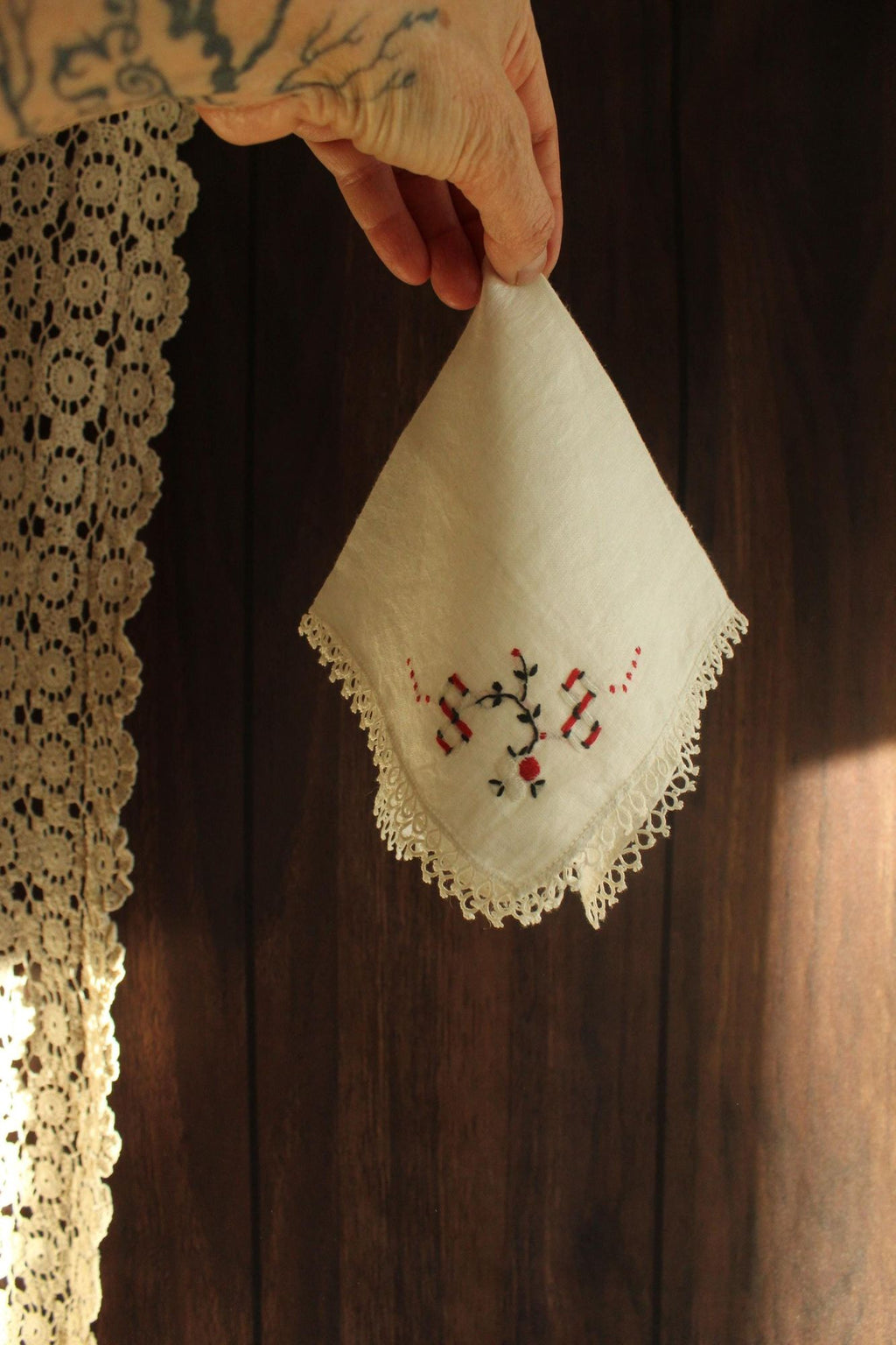 Vintage 1940s Handkerchief Embroidered with Black and Red Flowers