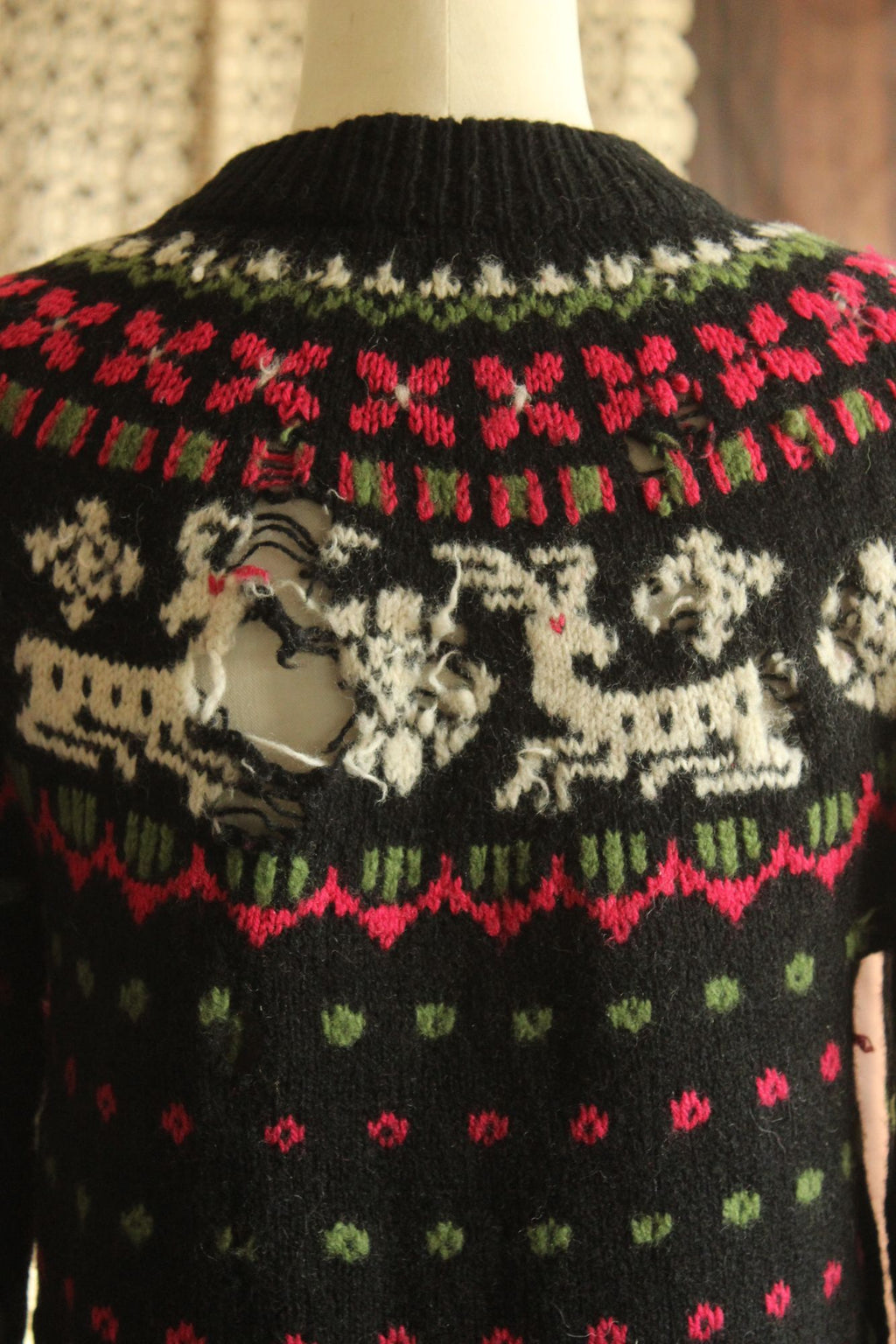 Vintage 1970s Nordic Style Kofler Luzern Sweter with Reindeer