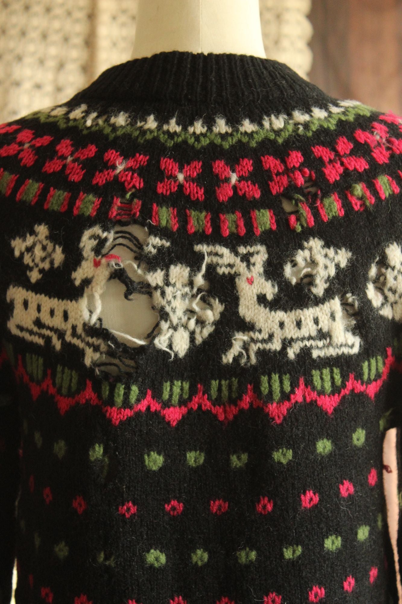 Vintage 1970s Nordic Style Kofler Luzern Sweter with Reindeer