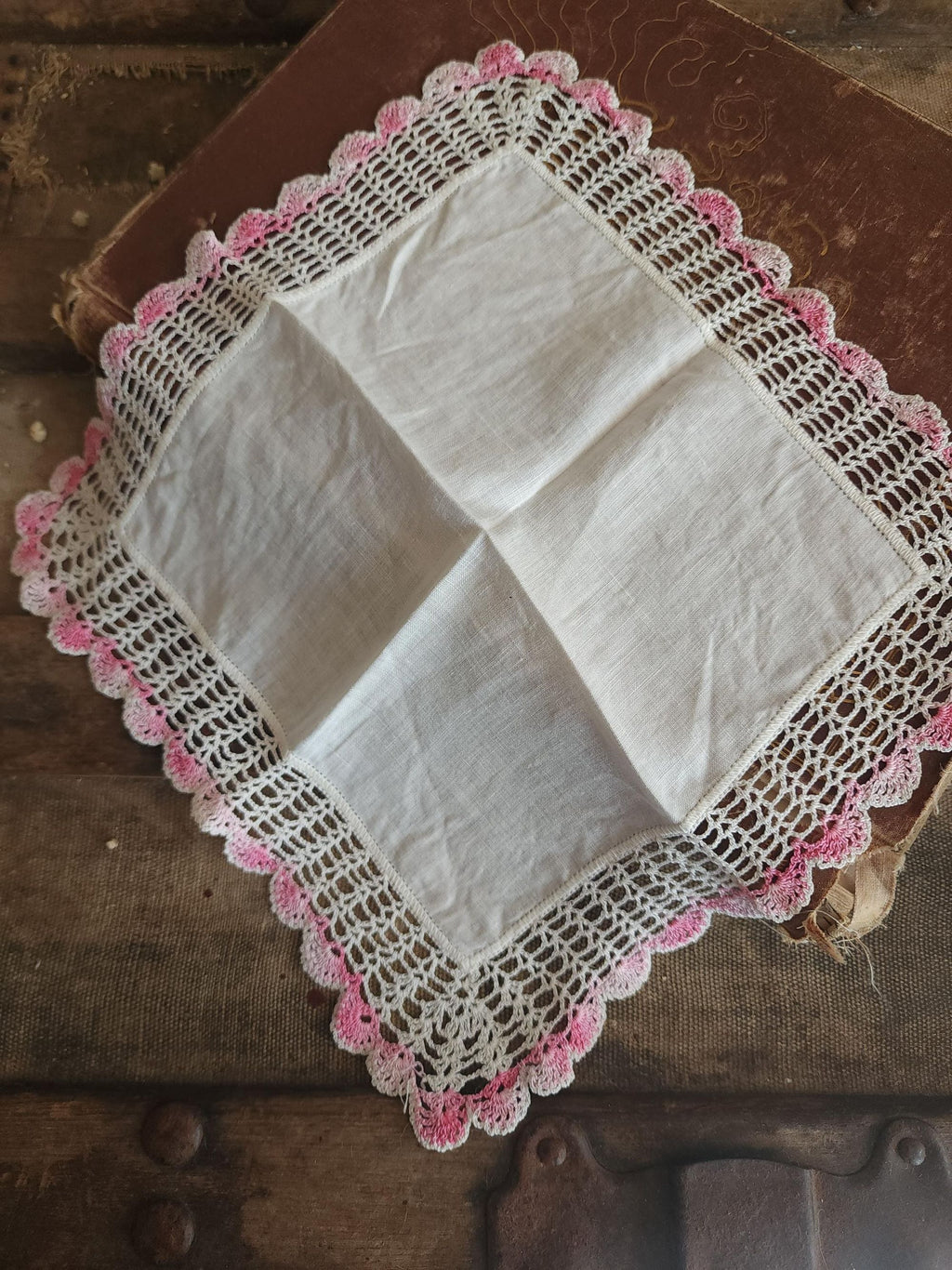 Vintage 1940s 1950s Handkerchief, Pink Crochet Lace Edge Hankie in White Linen