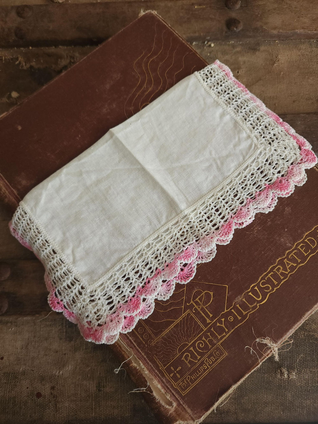 Vintage 1940s 1950s Handkerchief, Pink Crochet Lace Edge Hankie in White Linen