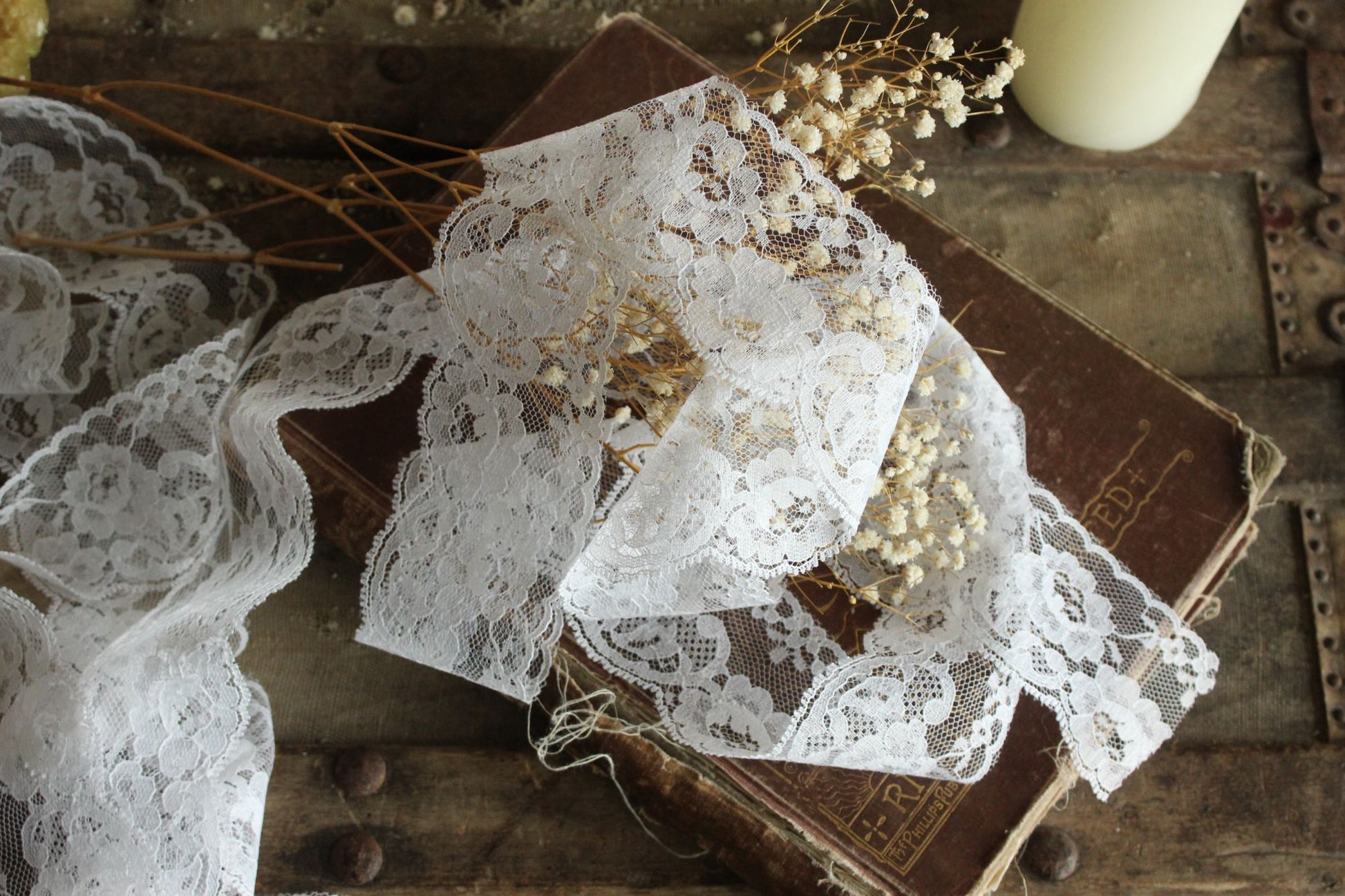 Vintage White Lace Trim, 3 Yards, 2.25" wide, Nylon