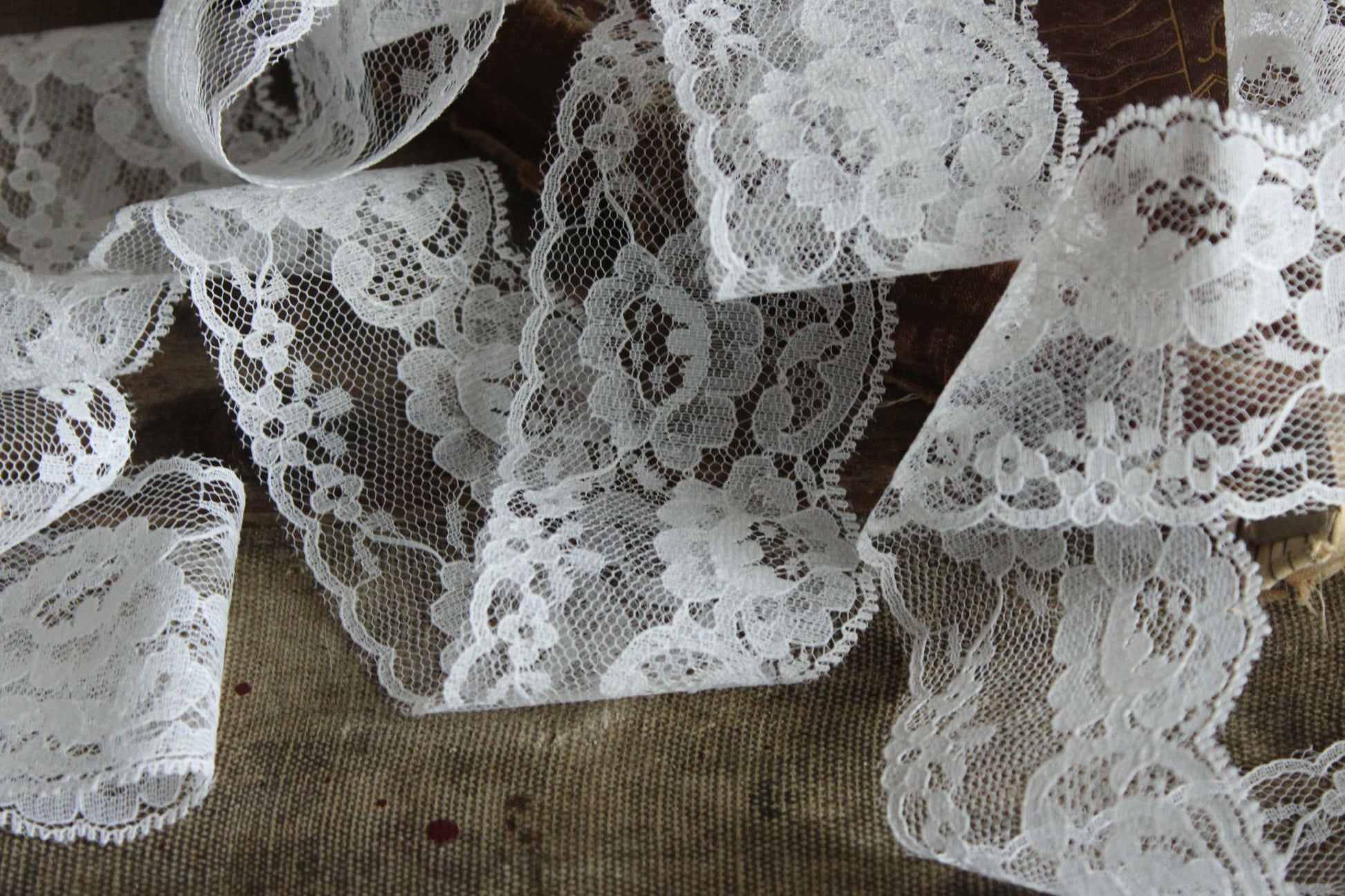 Vintage White Lace Trim, 3 Yards, 2.25" wide, Nylon
