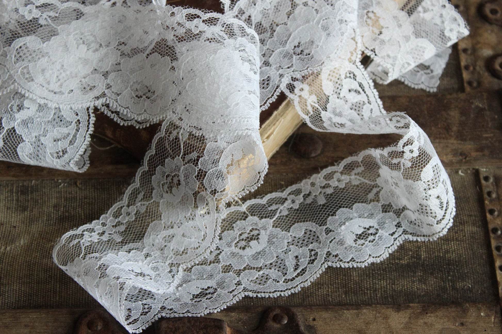 Vintage White Lace Trim, 3 Yards, 2.25" wide, Nylon