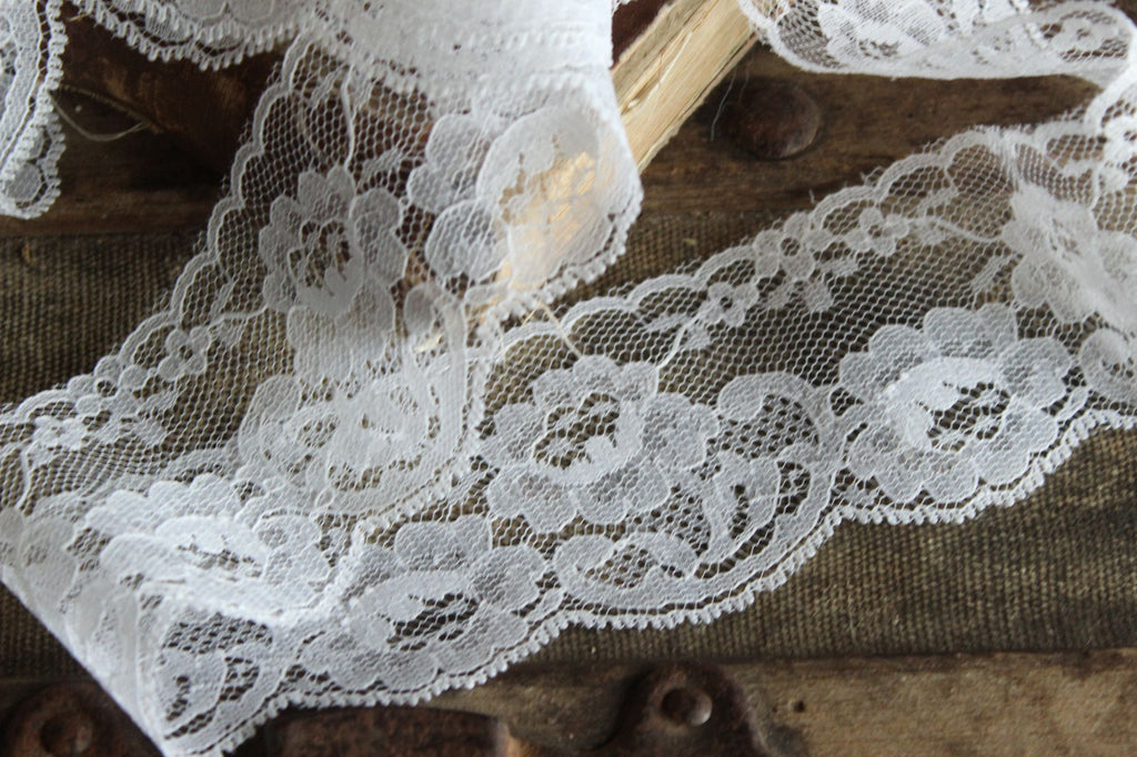Vintage White Lace Trim, 3 Yards, 2.25" wide, Nylon