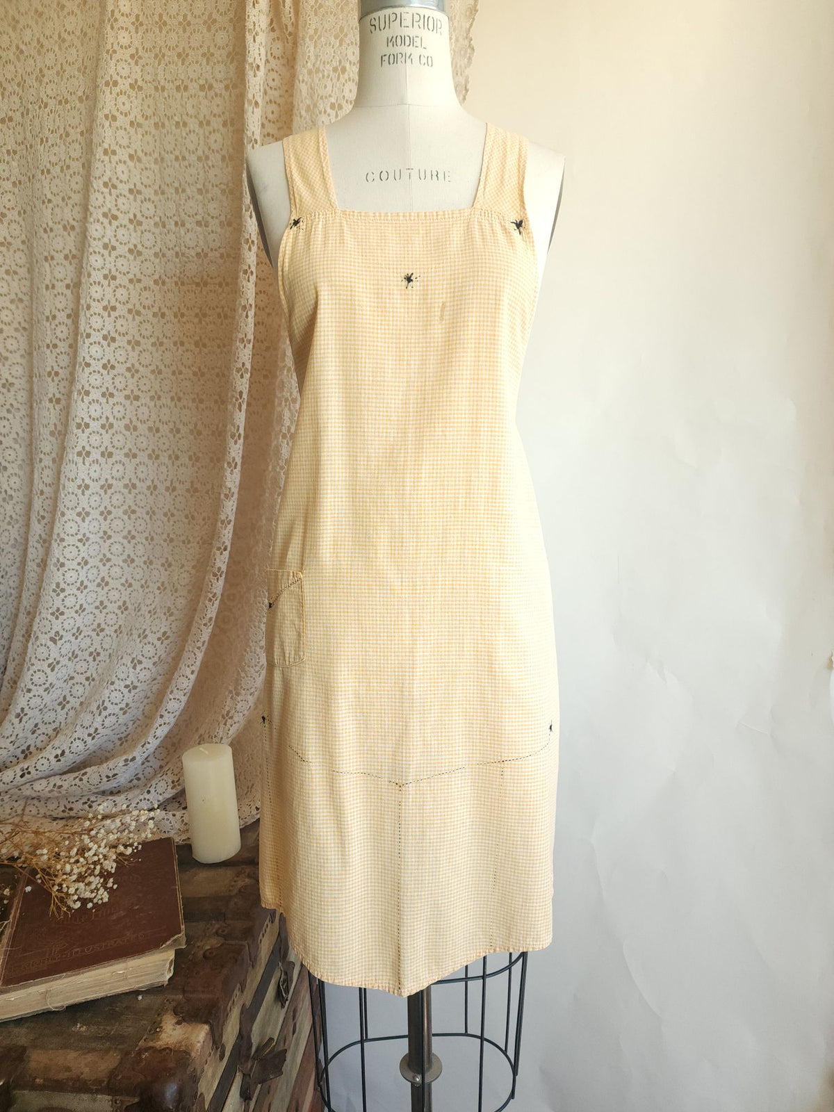 Vintage 1940s 1950s Orange Gingham Pinafore Apron With Pocket