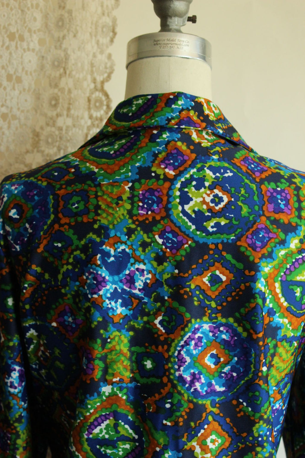 Vintage 1970s Dagger Collar Abstract Psychedelic Print Shirt