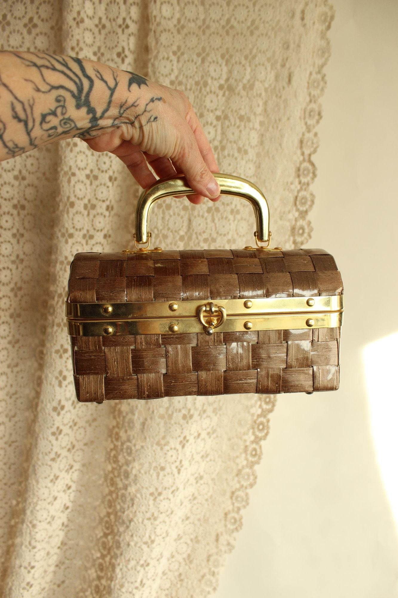 Vintage 1950s 1960s Gaymode Beige Woven Box Purse with Handle