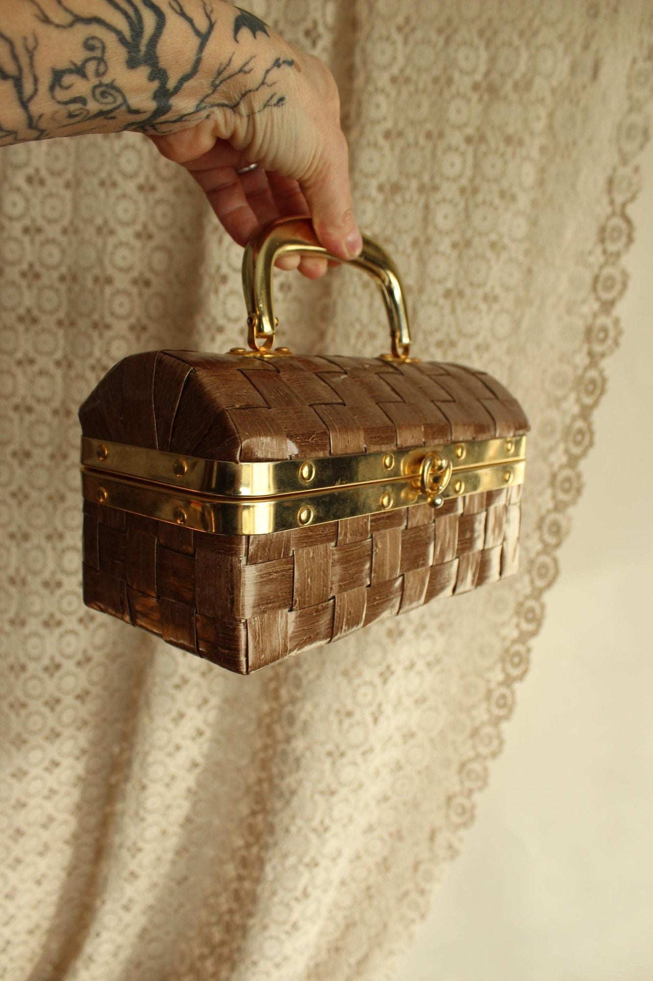 Vintage 1950s 1960s Gaymode Beige Woven Box Purse with Handle