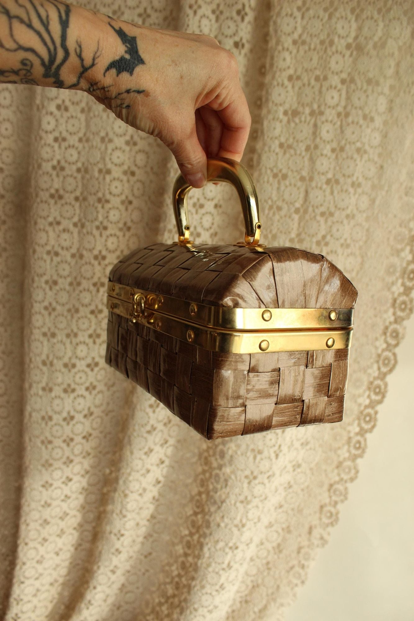 Vintage 1950s 1960s Gaymode Beige Woven Box Purse with Handle