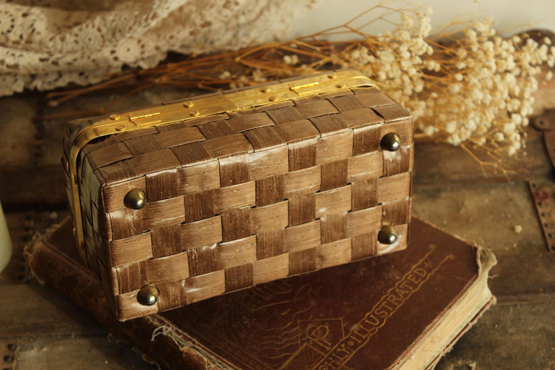 Vintage 1950s 1960s Gaymode Beige Woven Box Purse with Handle